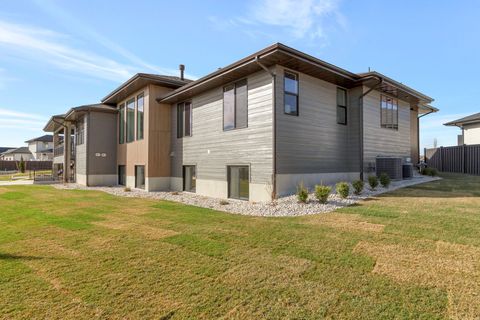 Tiny photo for 538 S 1400 W, Farmington, UT 84025 (MLS # 2144079)