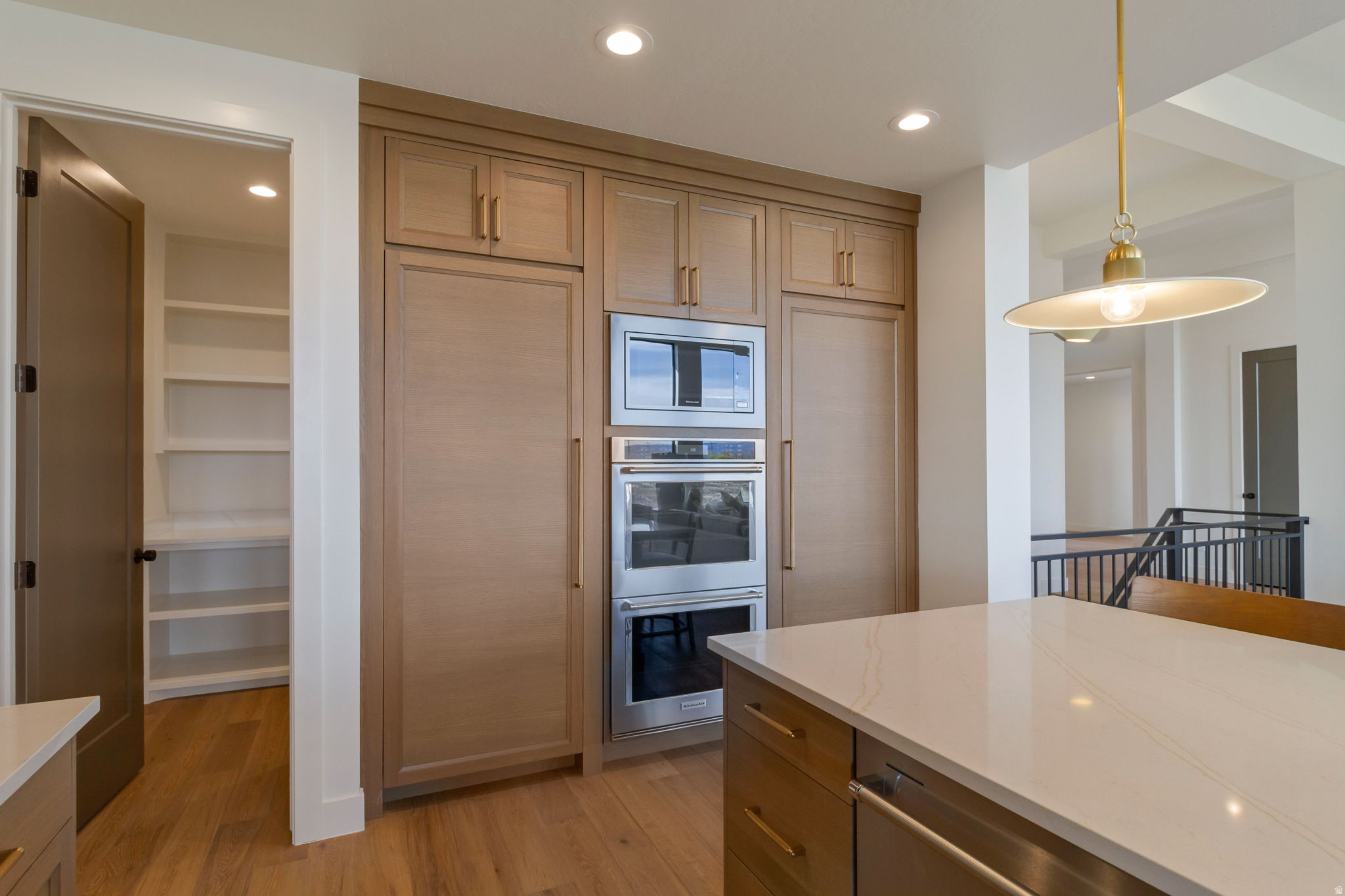 CHESTNUT FARMS - Residential