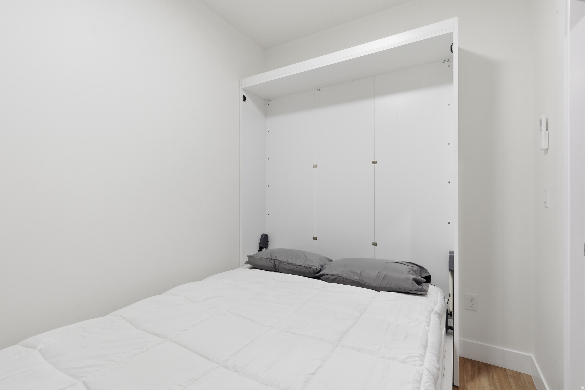 FALCON RIDGE CONDOMINIUM - Residential