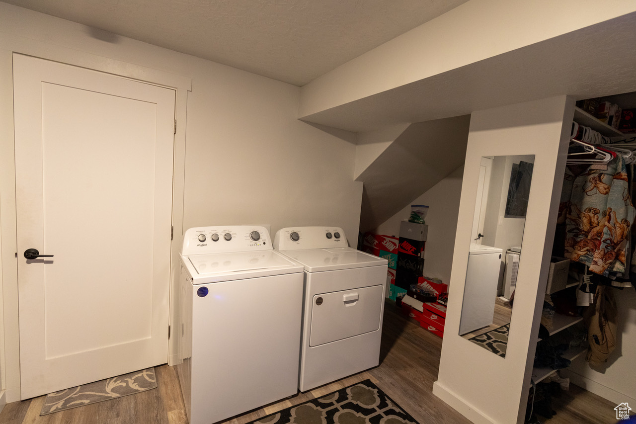 FOOTHILL VILLAGE - Residential