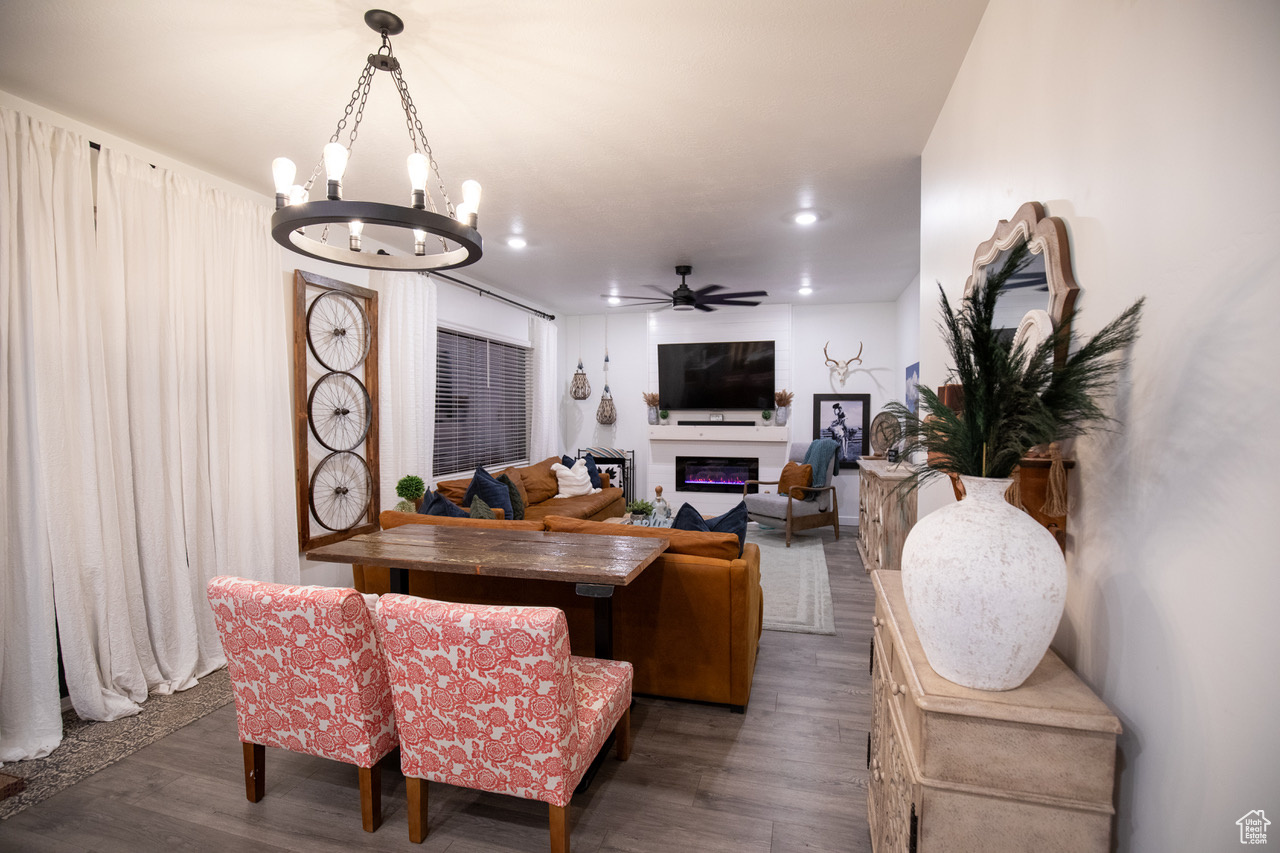 FOOTHILL VILLAGE - Residential