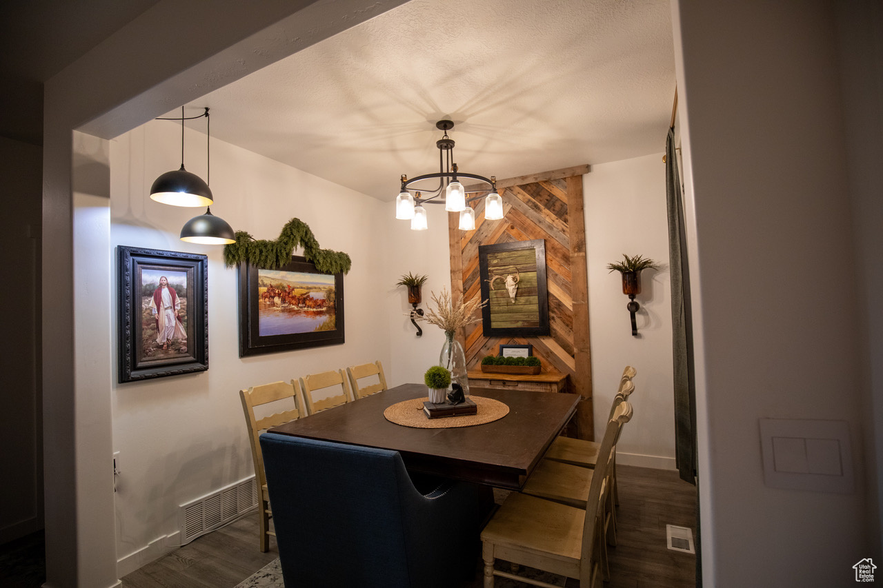 FOOTHILL VILLAGE - Residential