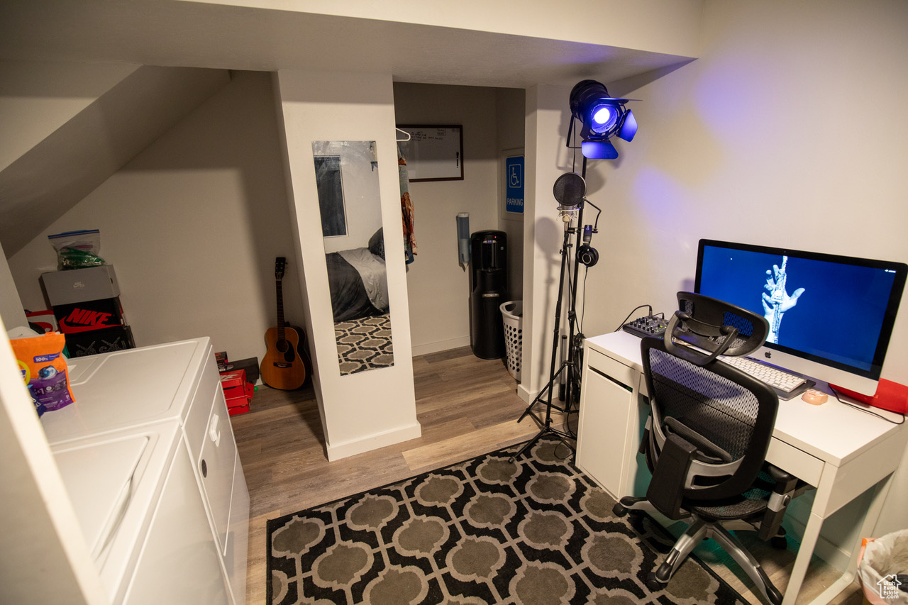 FOOTHILL VILLAGE - Residential