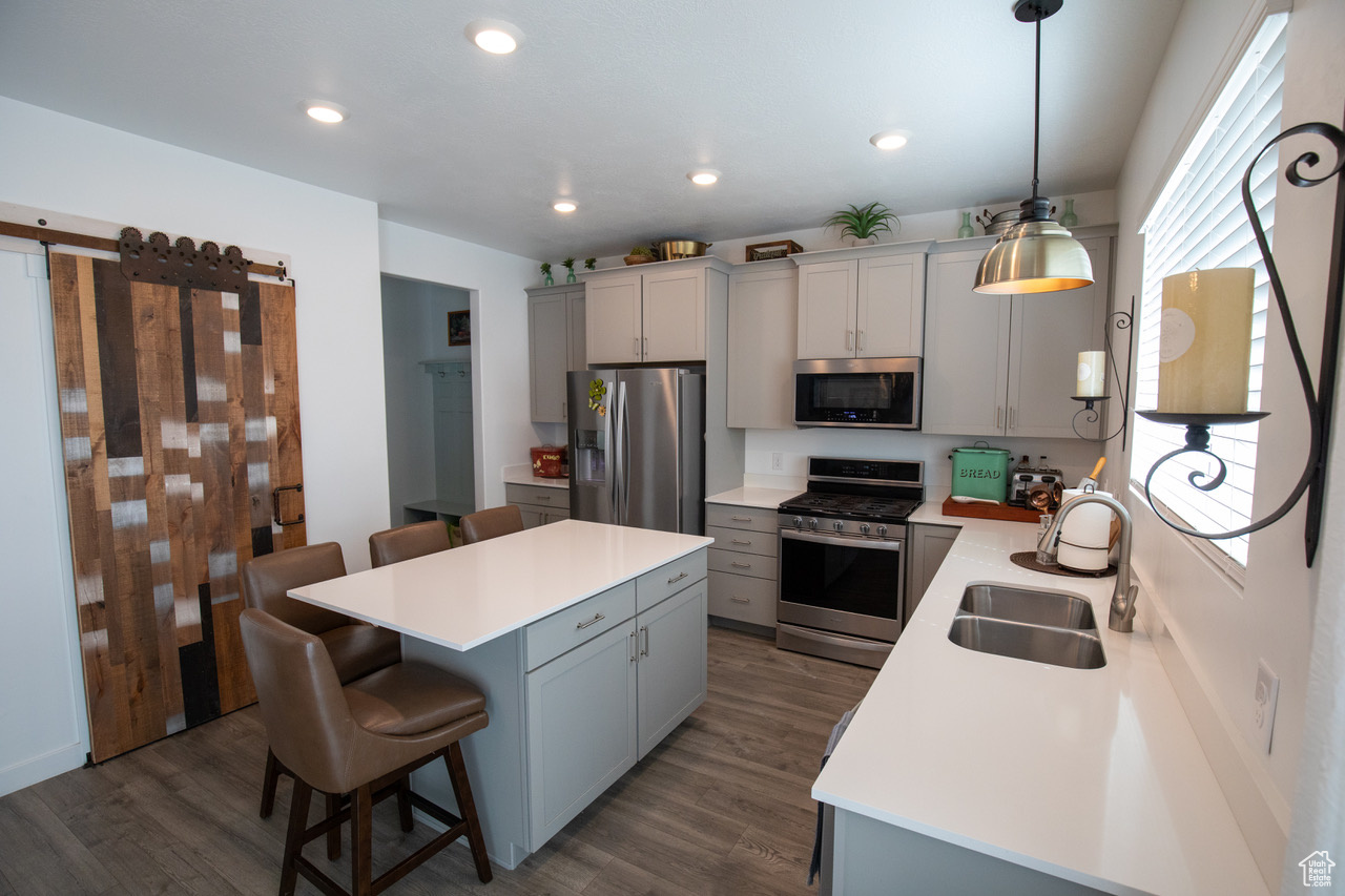 FOOTHILL VILLAGE - Residential