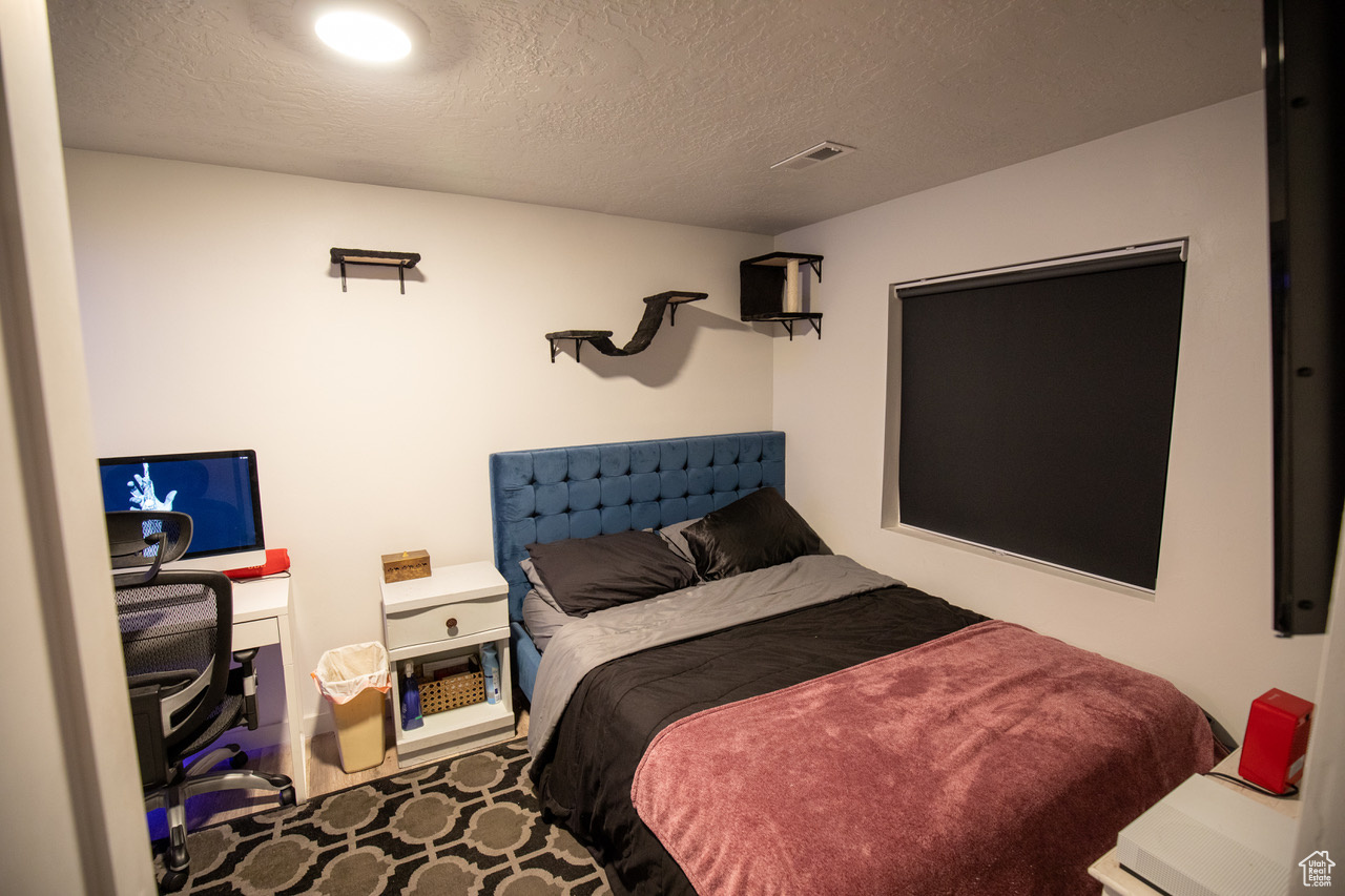 FOOTHILL VILLAGE - Residential