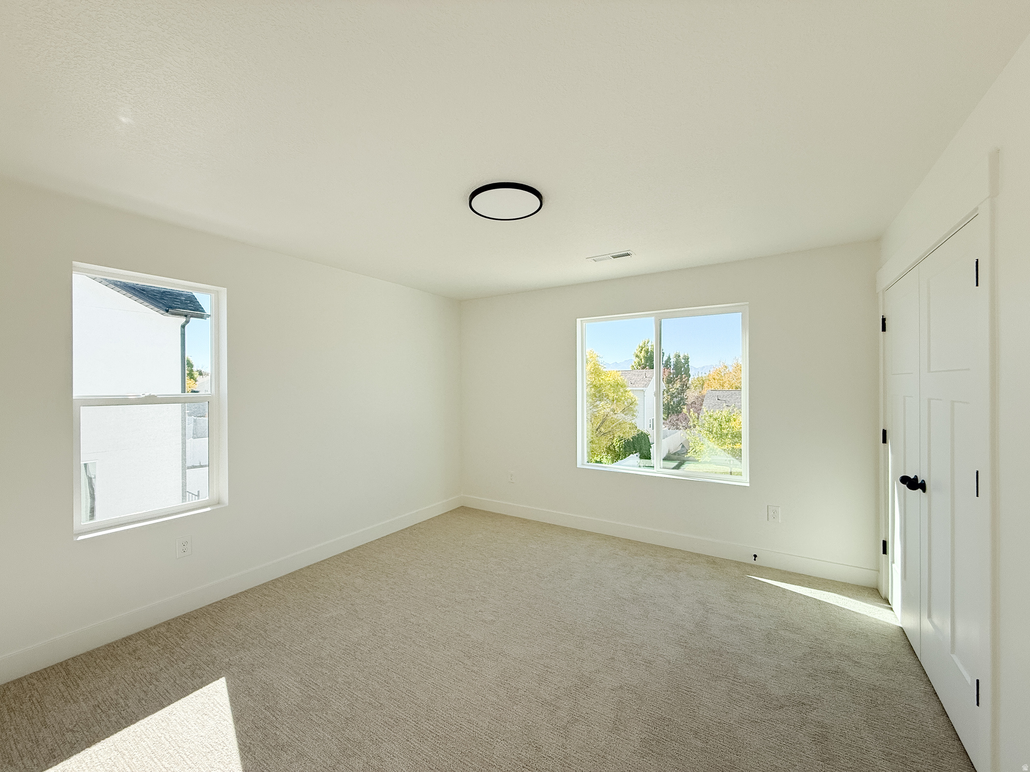 OVERLAKE ESTATES - Residential Income