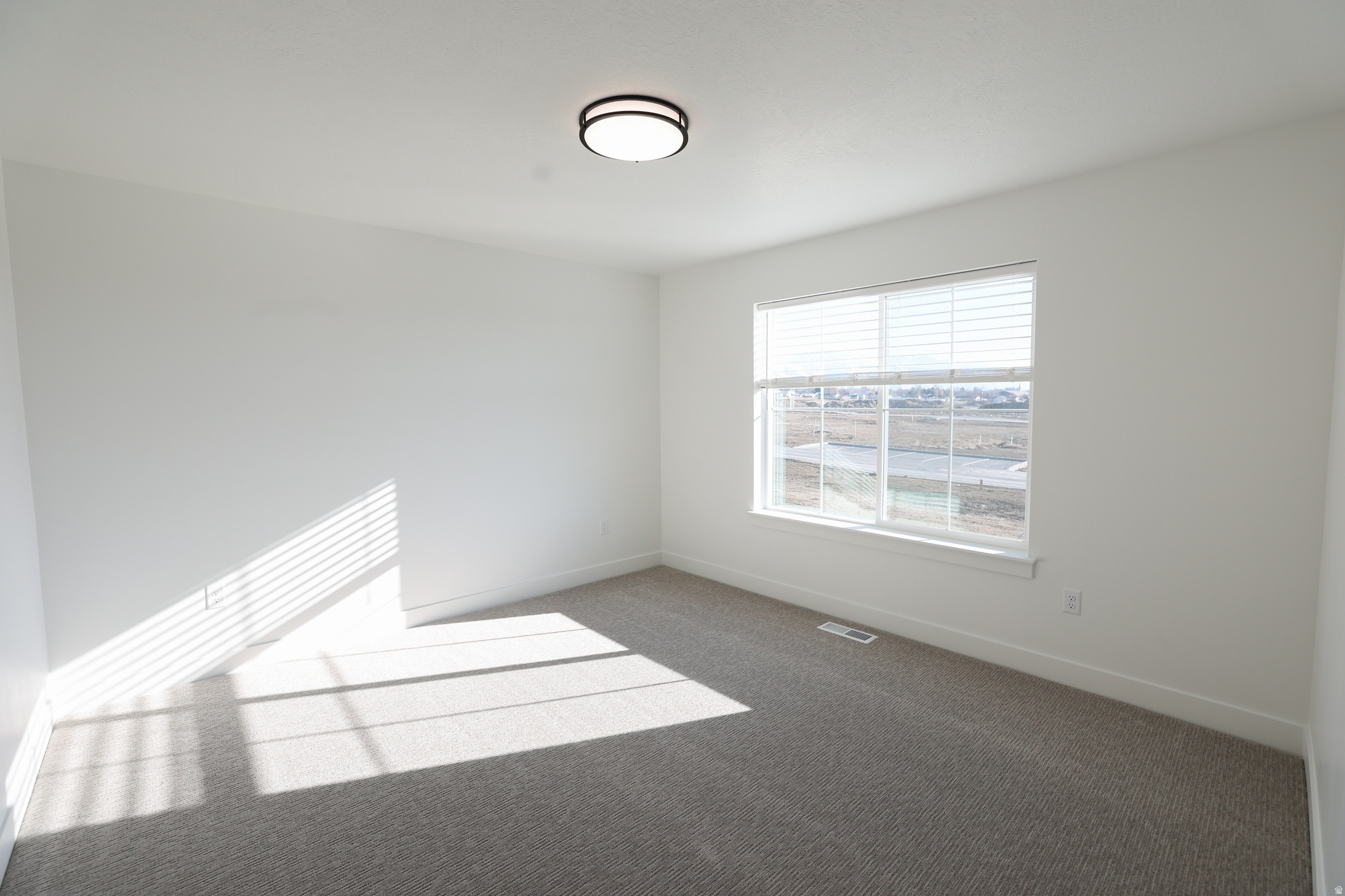 GOLDEN FOREST - Residential