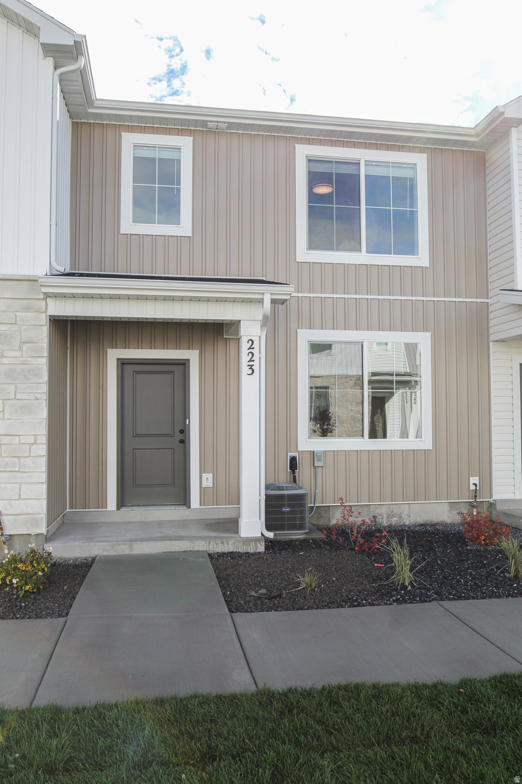 GOLDEN FOREST - Residential