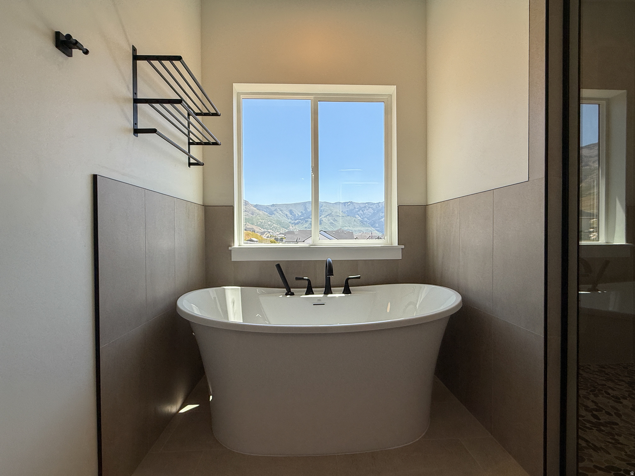 NORTHVIEW ESTATES - Residential