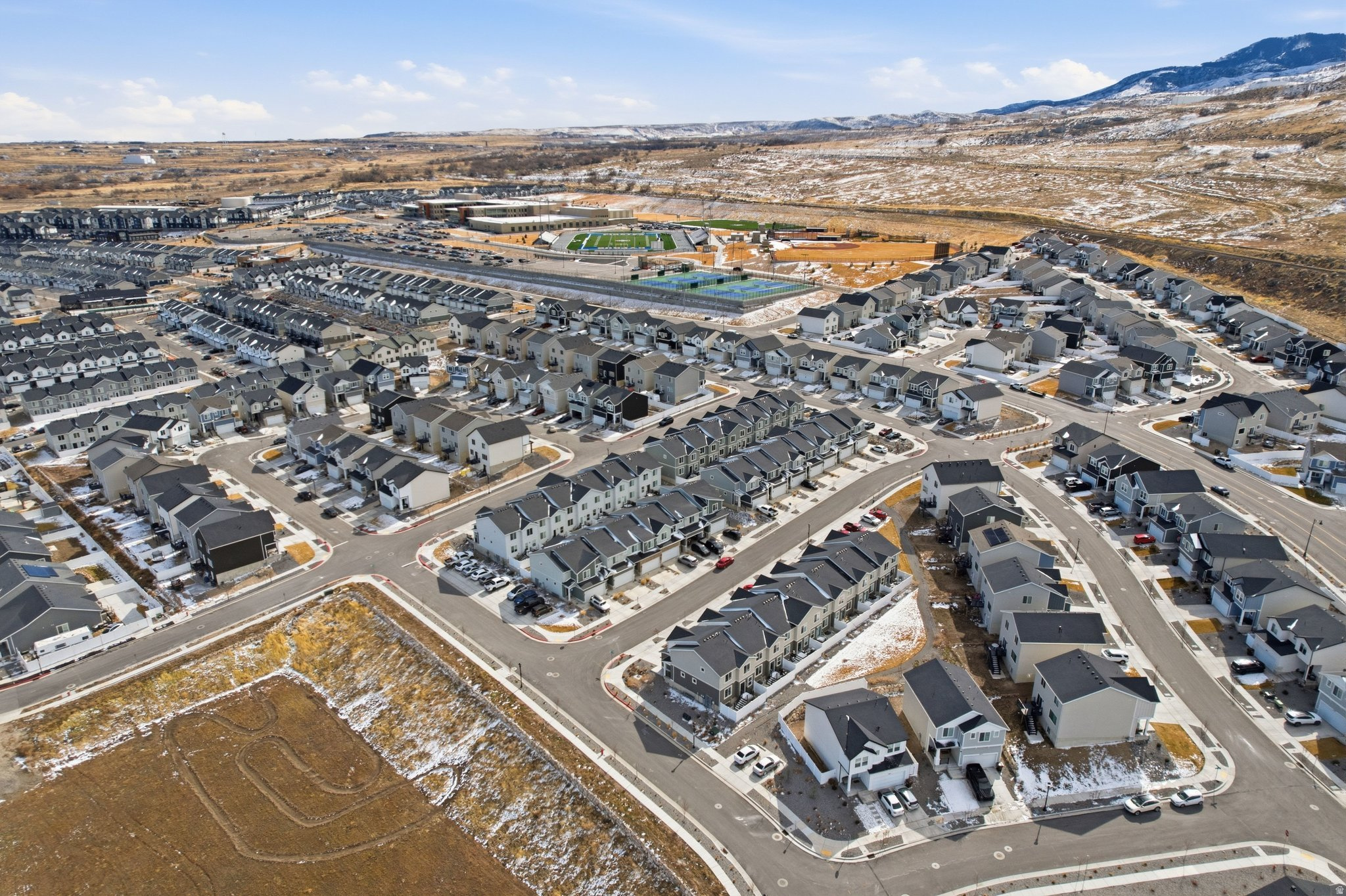 LITTLE VALLEY GATEWA - Residential