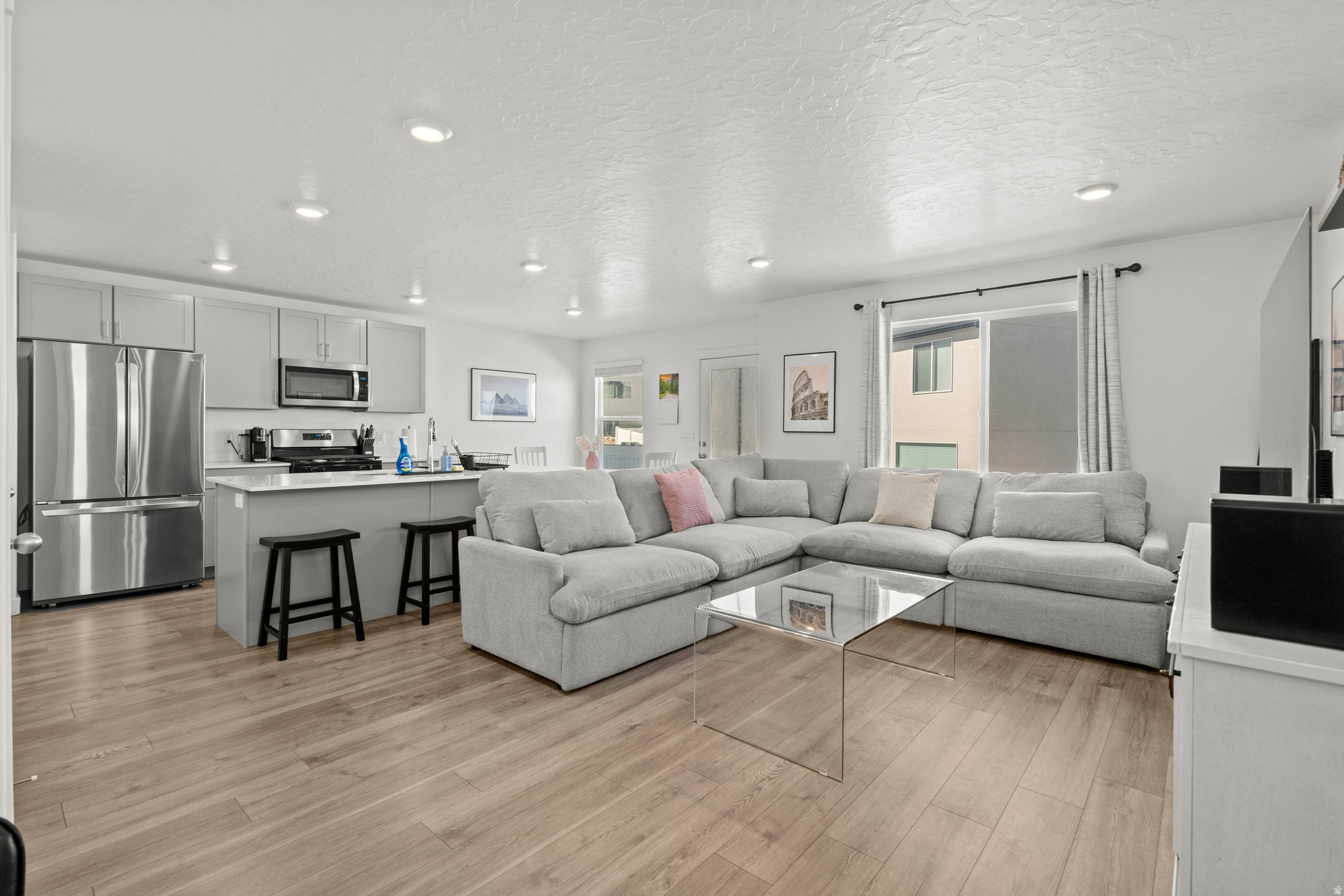 LITTLE VALLEY GATEWA - Residential