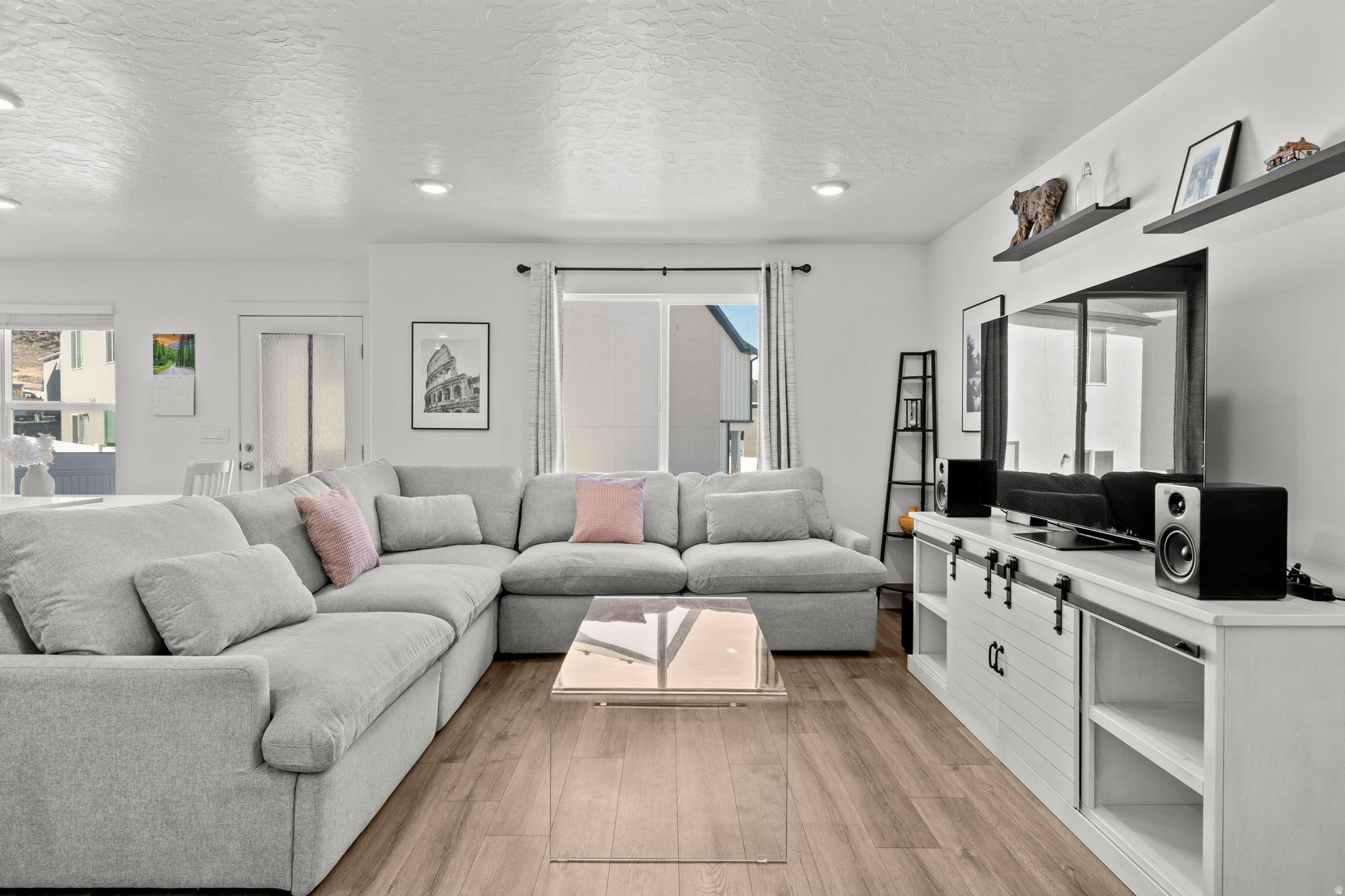 LITTLE VALLEY GATEWA - Residential