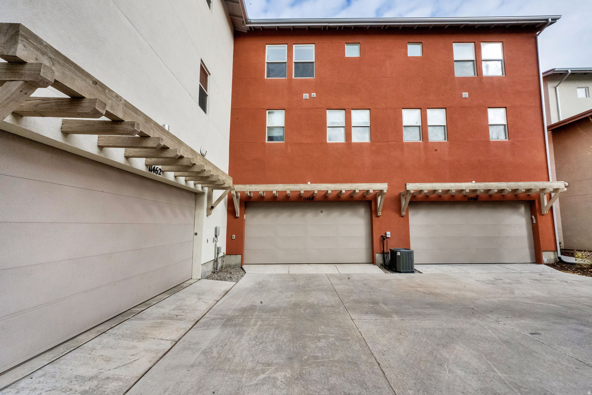 PARKWAY STATION - Residential