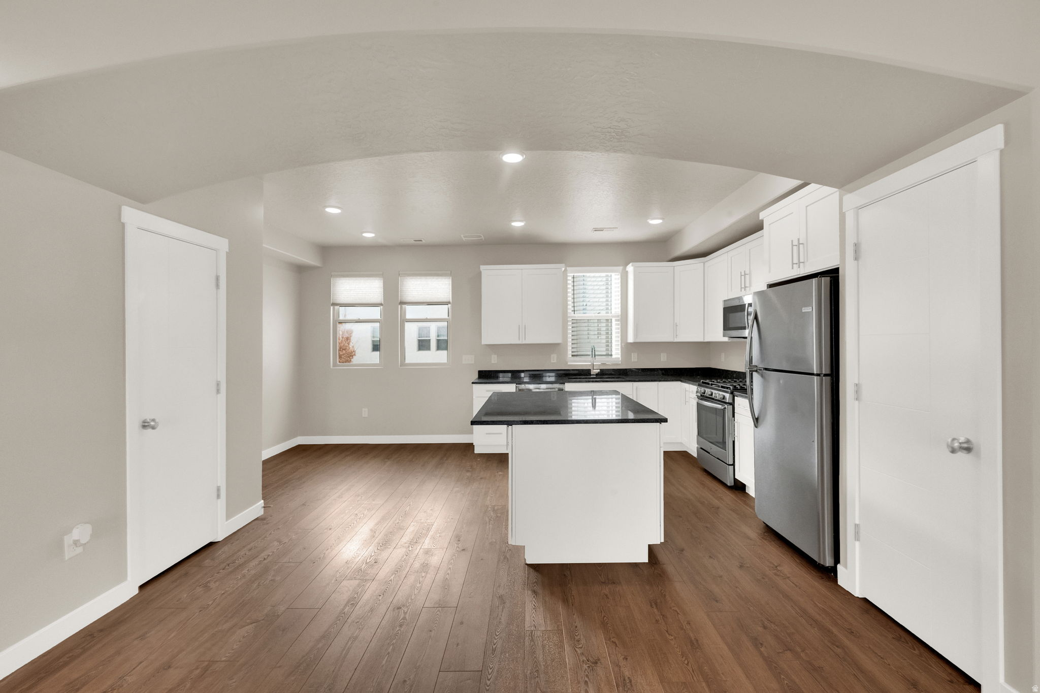 PARKWAY STATION - Residential