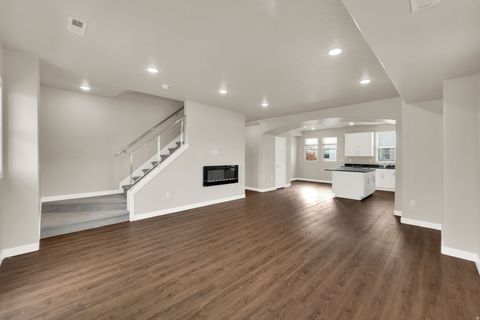 Tiny photo for 11464 S LAKE RUN RD, South Jordan, UT 84009 (MLS # 2124043)