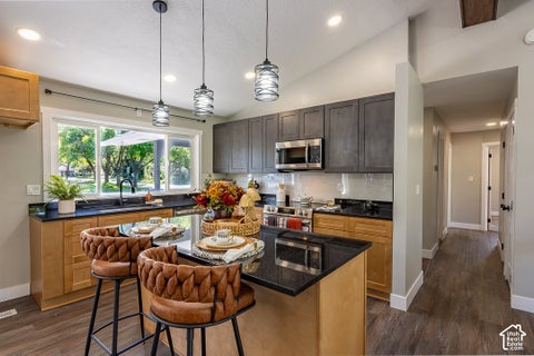 Tiny photo for 1573 E 5600 S, Holladay, UT 84121 (MLS # 2181475)