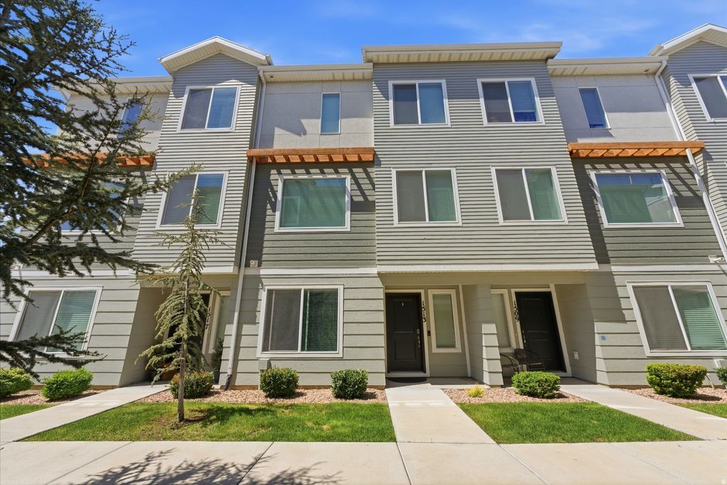 Photo of 1513 S 630 W, Orem, UT 84058 (MLS # 2154303)