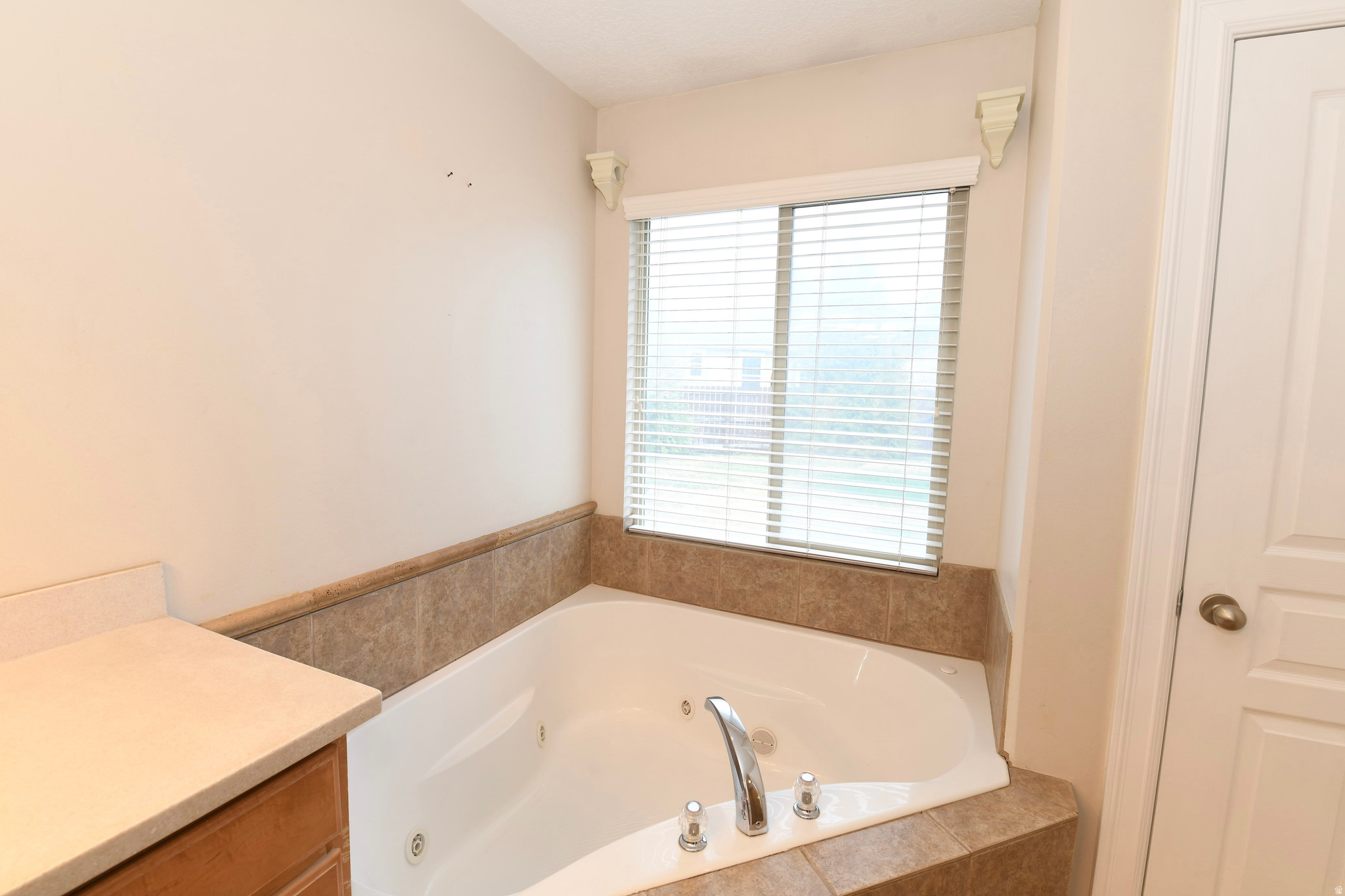 HARVEST HOMES - Residential