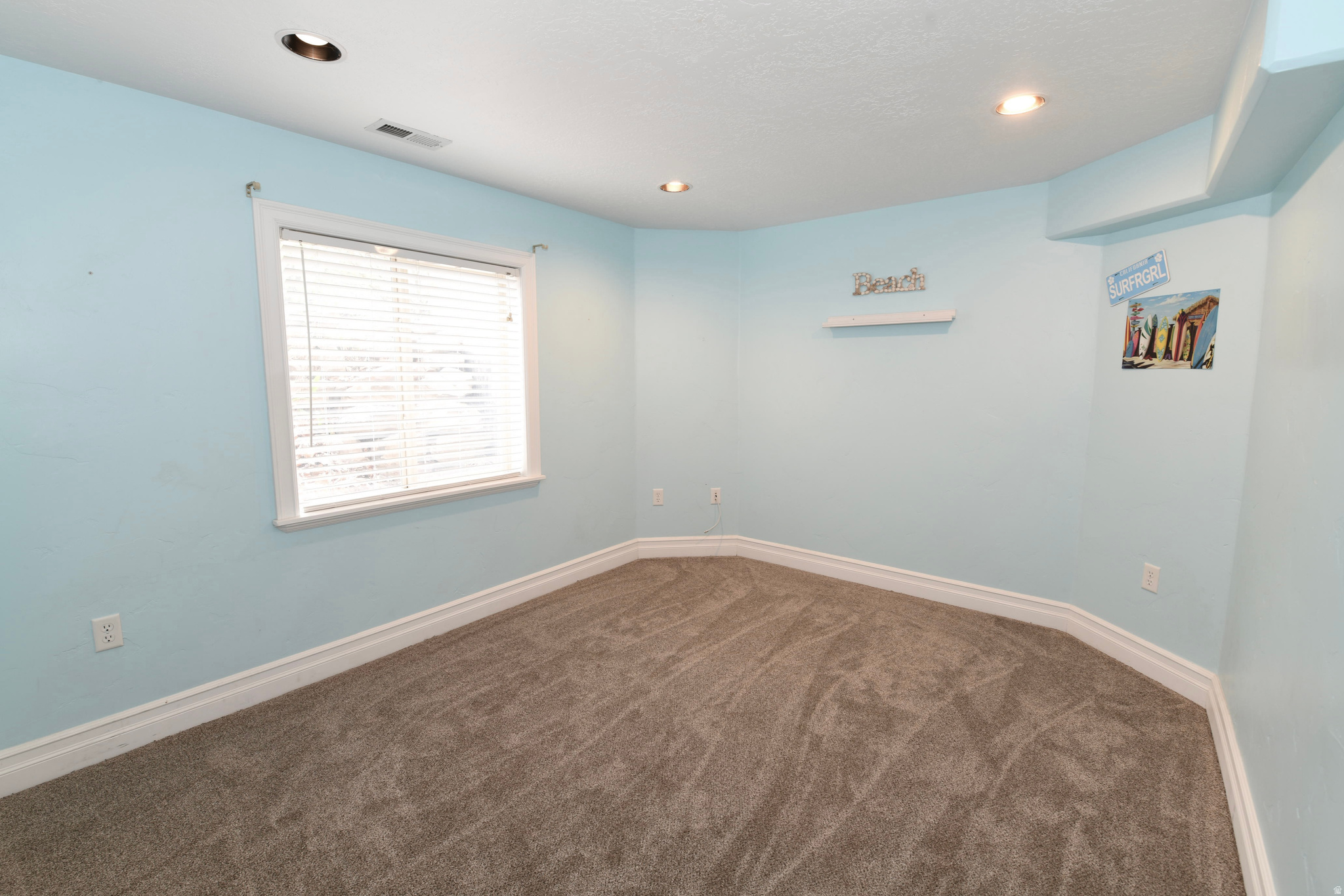 HARVEST HOMES - Residential