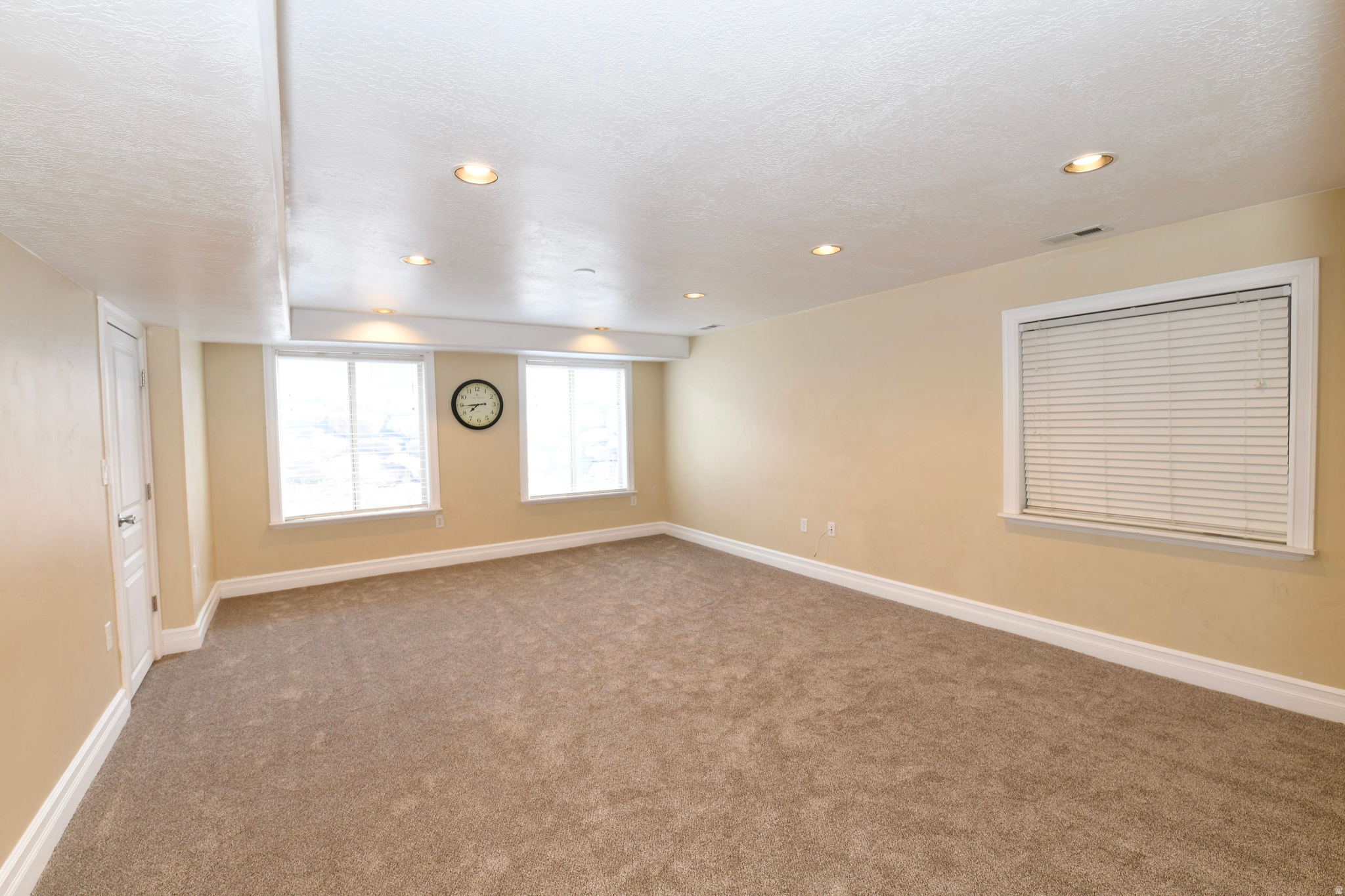 HARVEST HOMES - Residential