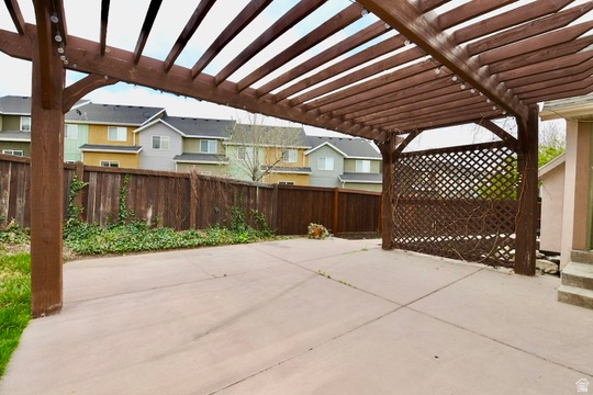 HARVEST HOMES - Residential