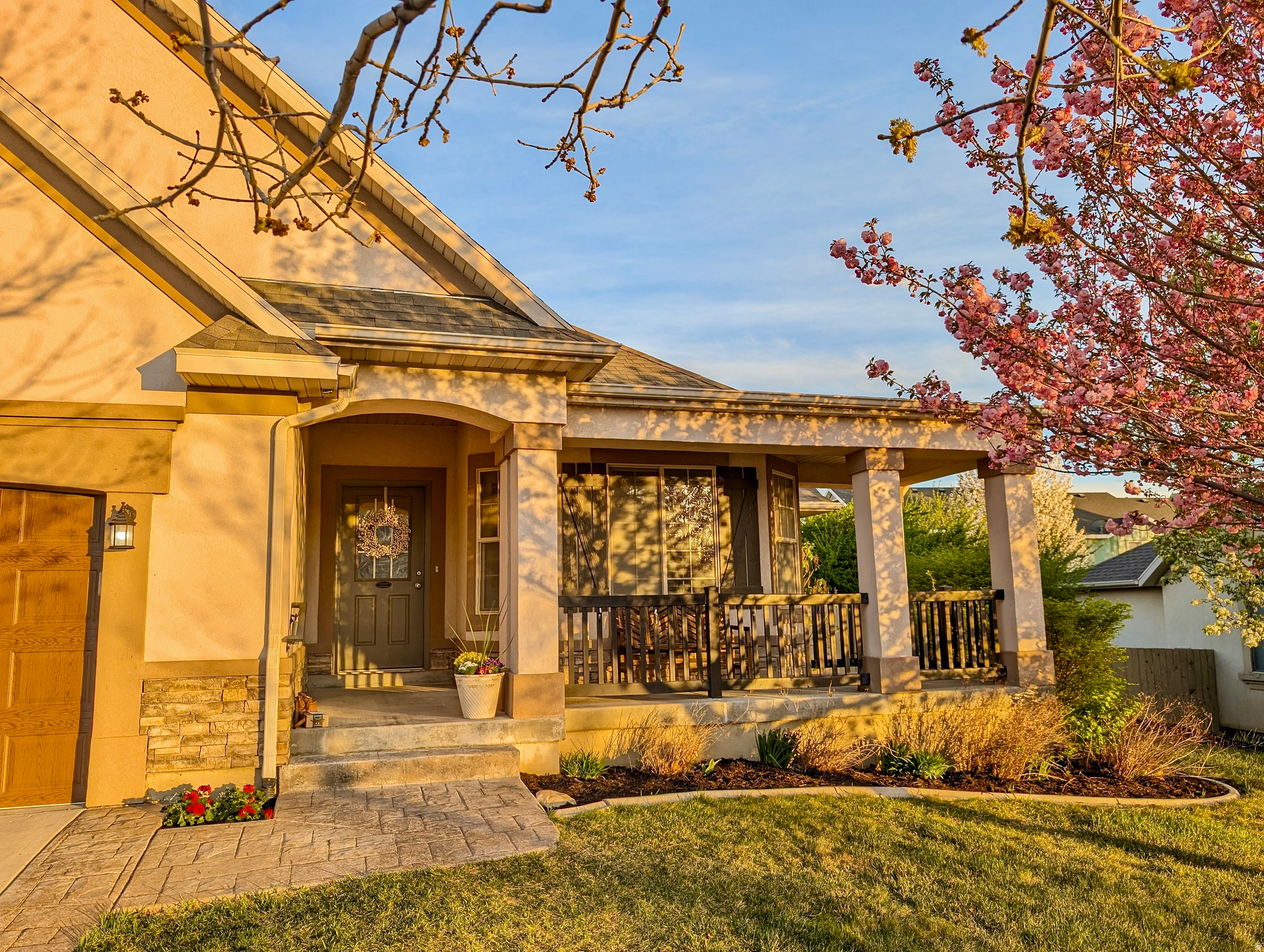 HARVEST HOMES - Residential