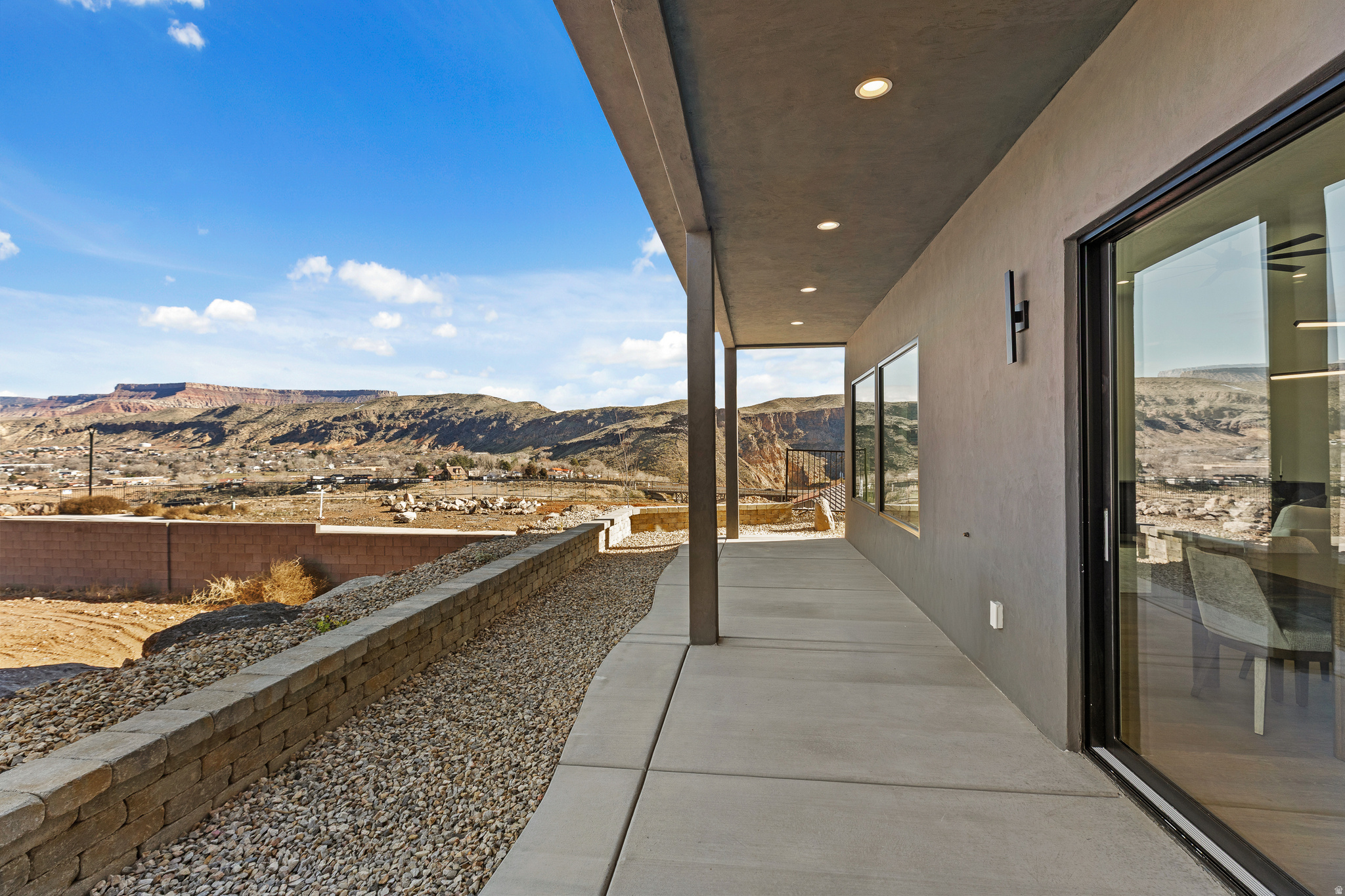 FALCON RIDGE PH 4 - Residential