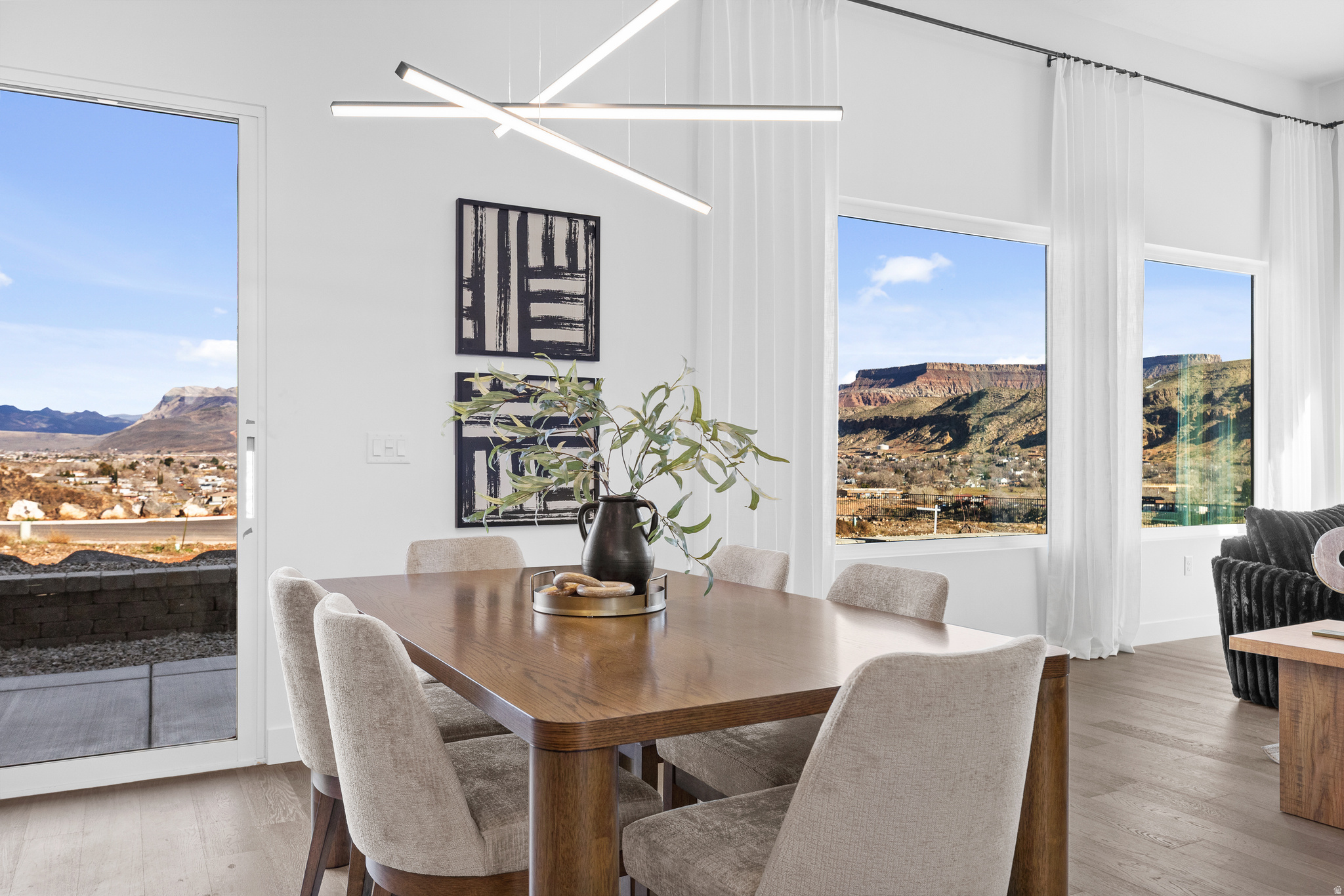 FALCON RIDGE PH 4 - Residential