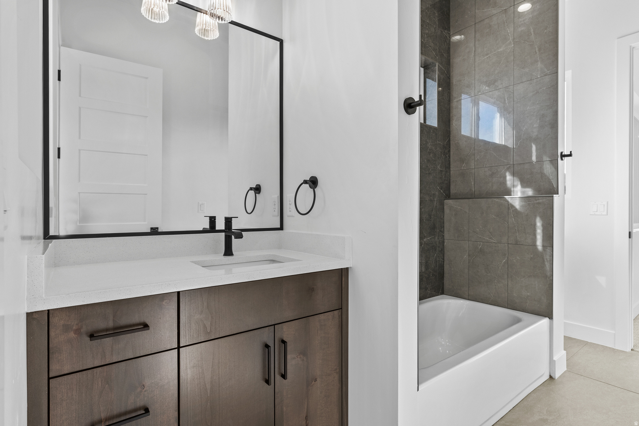 FALCON RIDGE PH 4 - Residential