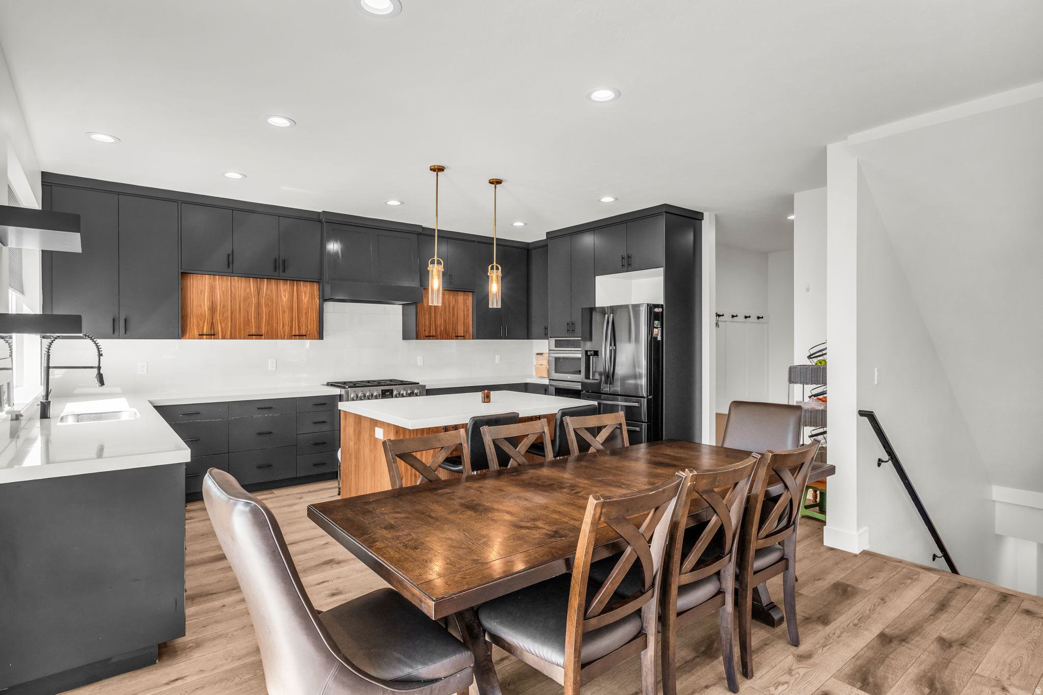 MATTHEW AVE - Residential