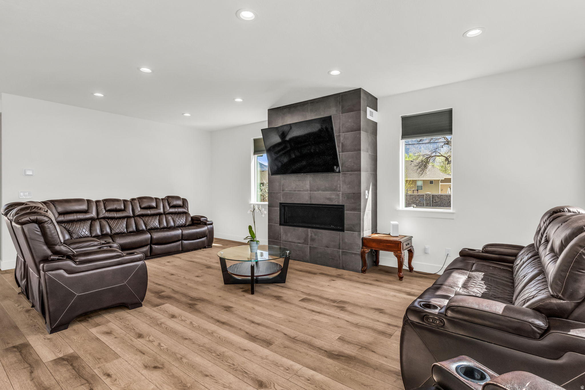 MATTHEW AVE - Residential