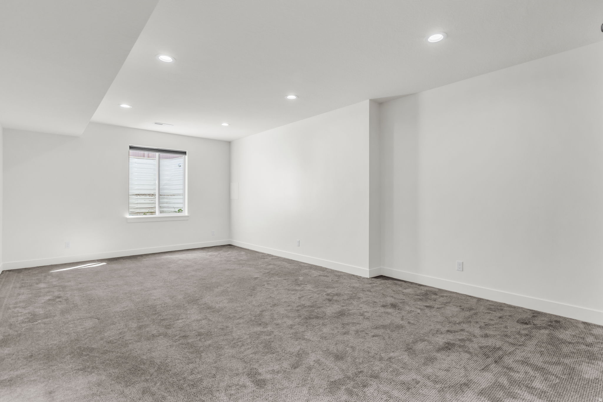 MATTHEW AVE - Residential