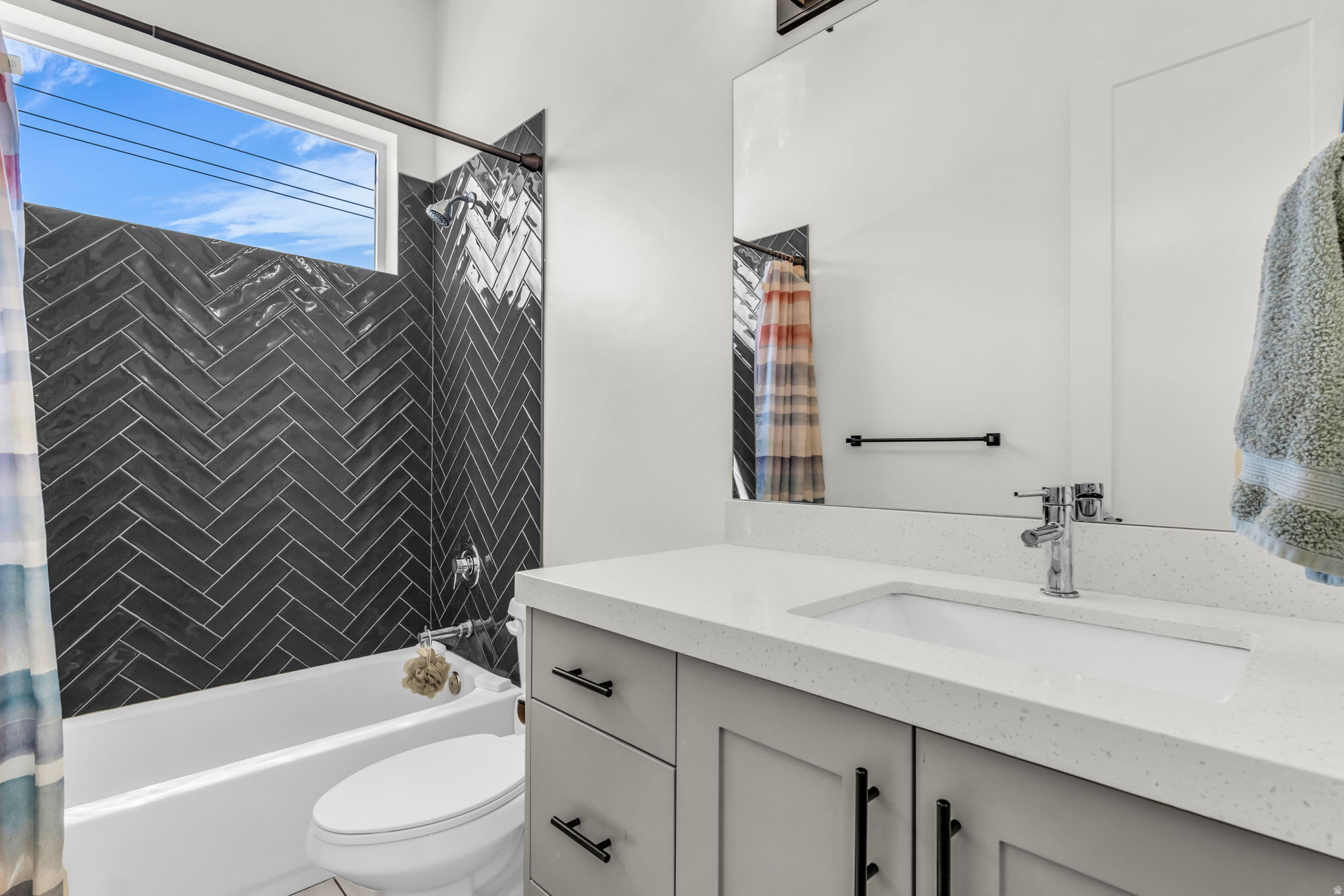 MATTHEW AVE - Residential