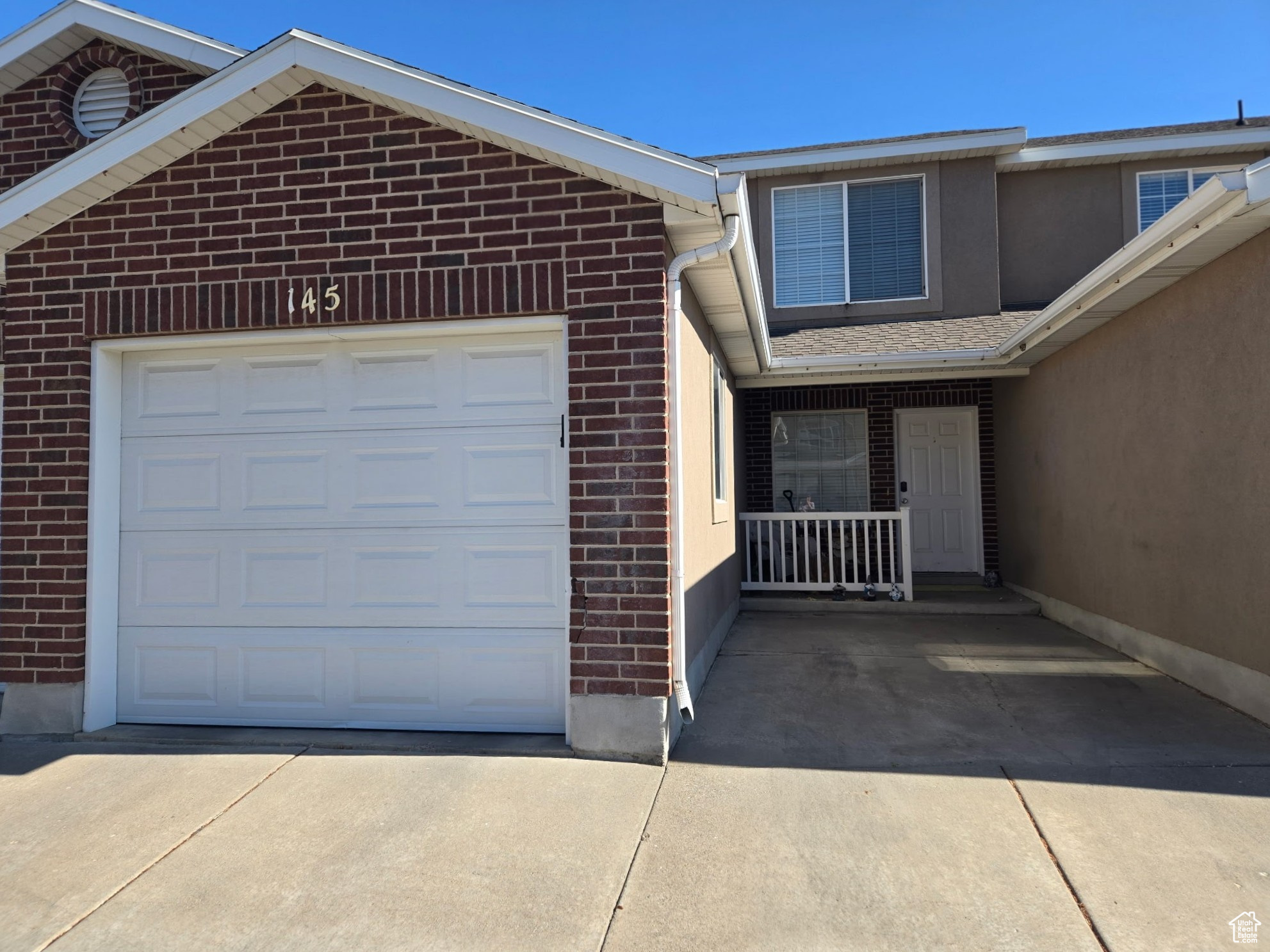 NEW TOWNE SQUARE - Residential