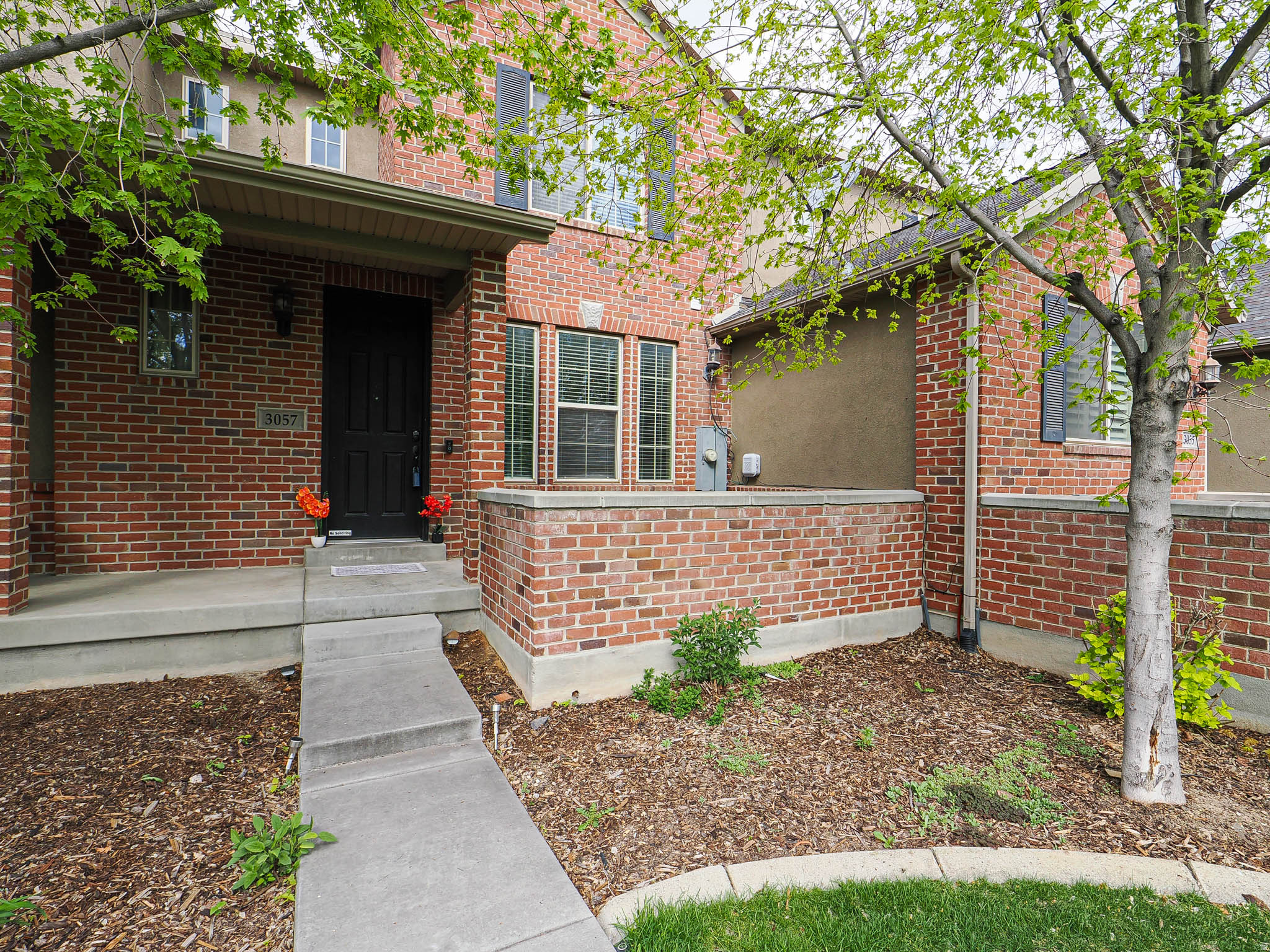 TOWNHOMES AT HIGHBURY COMMONS - Residential