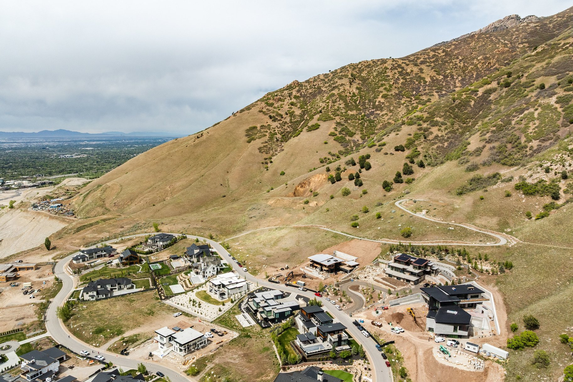 COTTONWOOD CANYON ES - Land