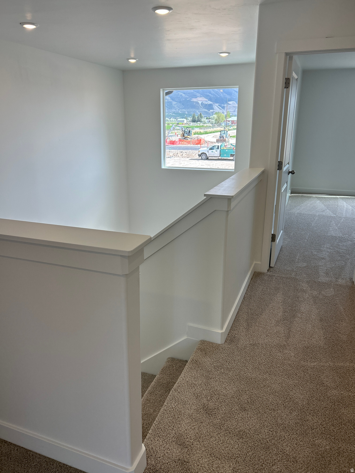 HIATT CREEK - Residential
