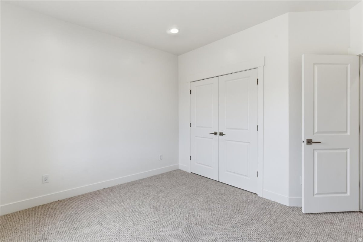 HEATHER RIDGE ESTATES - Residential