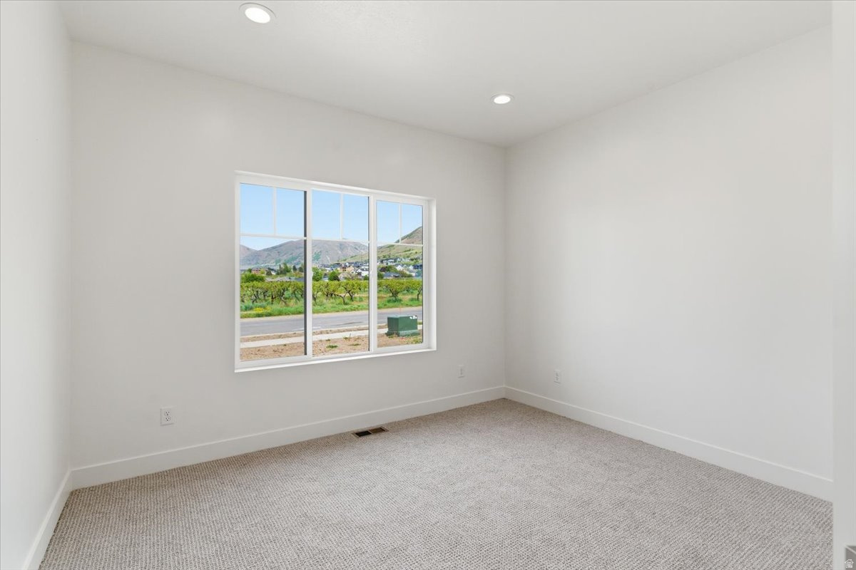 HEATHER RIDGE ESTATES - Residential