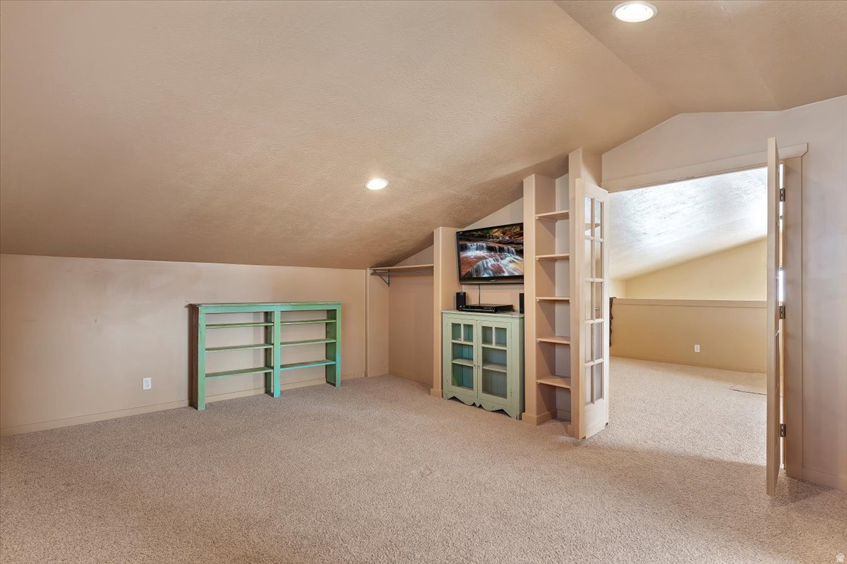 EVERGREEN - Residential