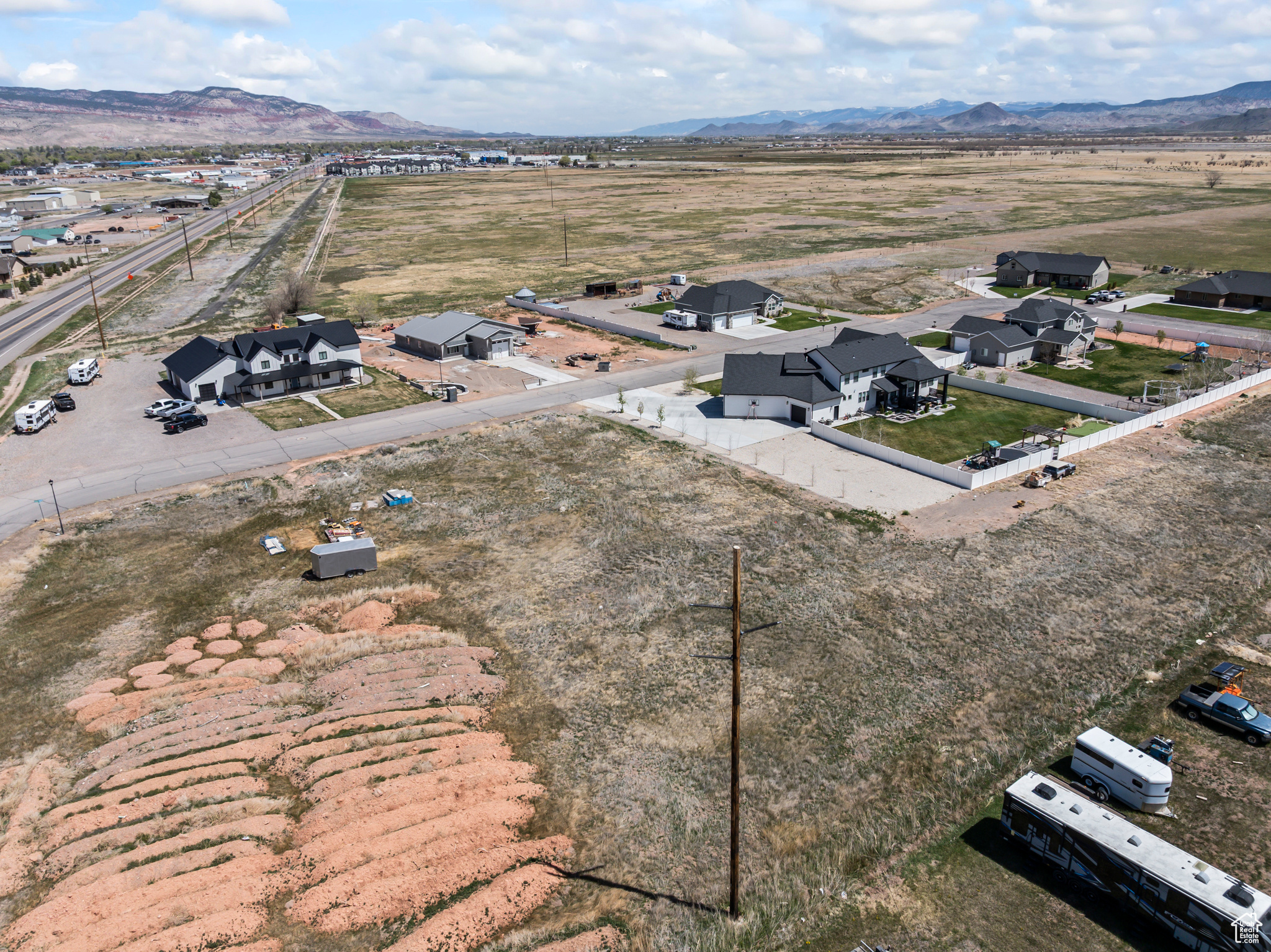 NORTH MEADOW - Land
