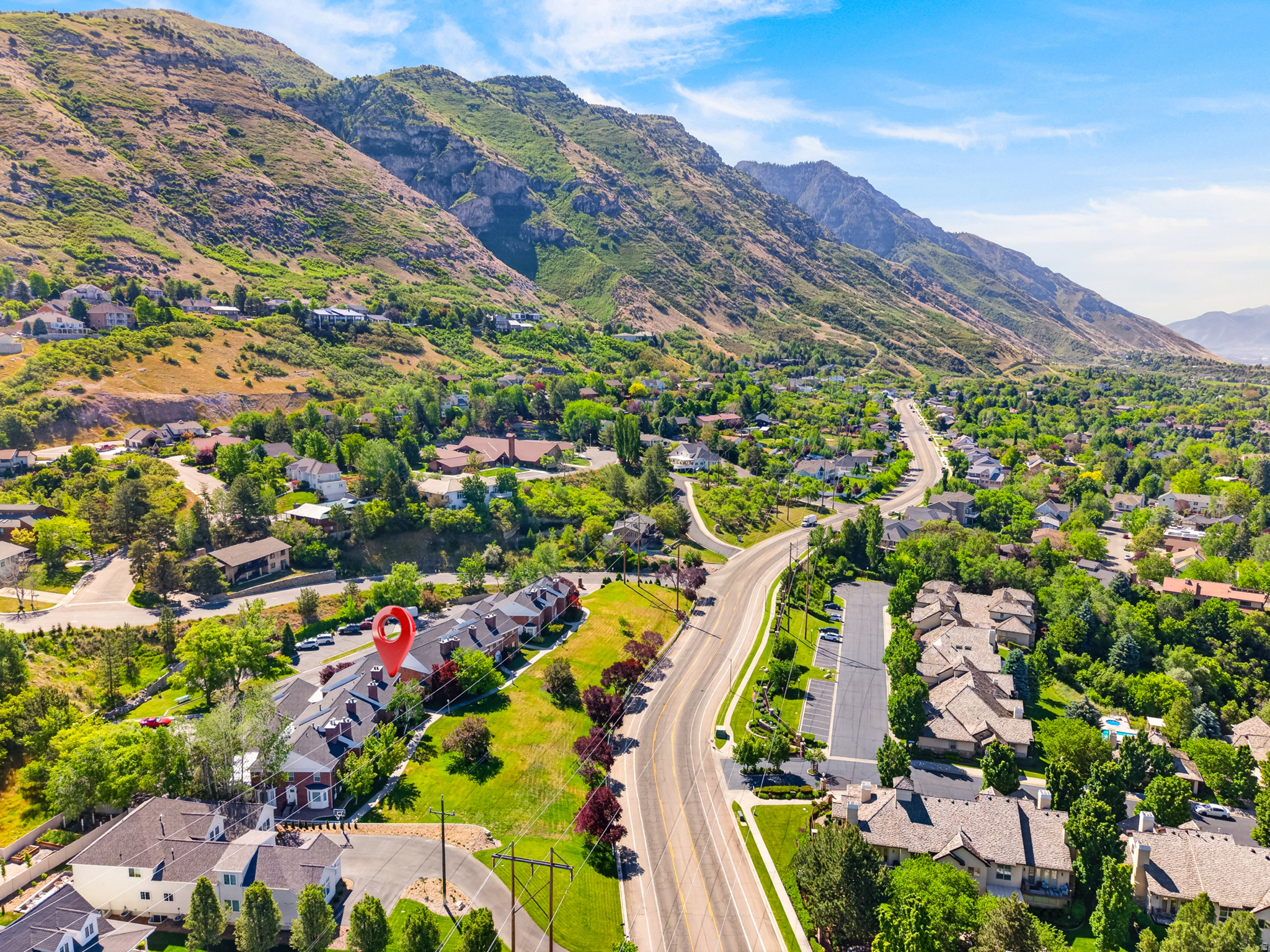 IVY AT THE RIDGE - Residential