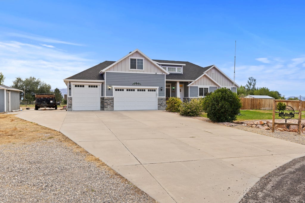 Photo of 4557 N RANCH RD E, Erda, UT 84074 (MLS # 2186876)