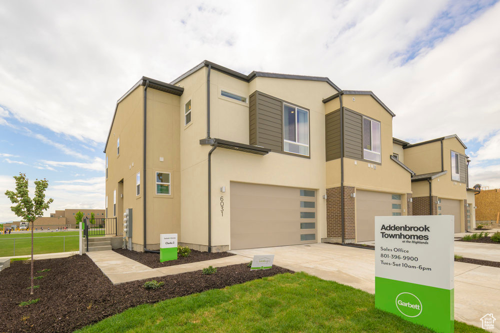 ADDENBROOK TOWNHOMES - Residential
