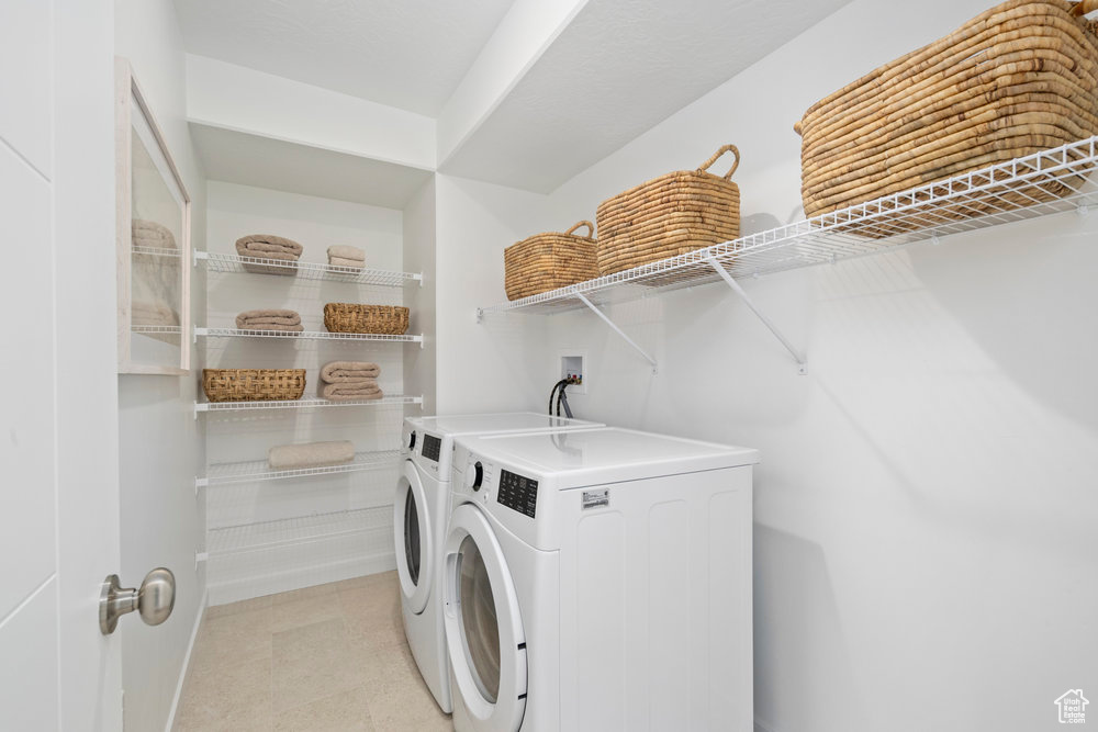 ADDENBROOK TOWNHOMES - Residential