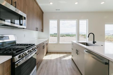 Tiny photo for 3308 S 1000 W, Nibley, UT 84321 (MLS # 2125630)