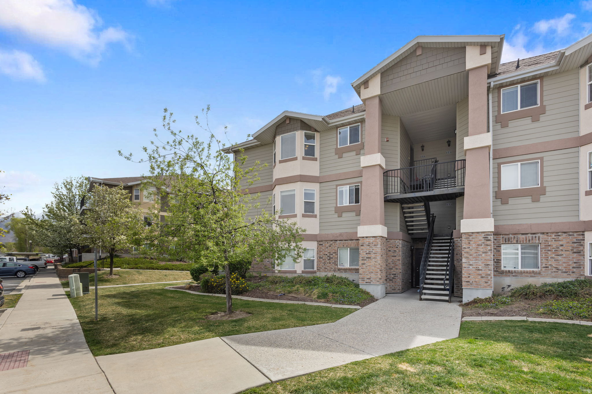 EAST TOWN VILLAGE PH 6 - Residential