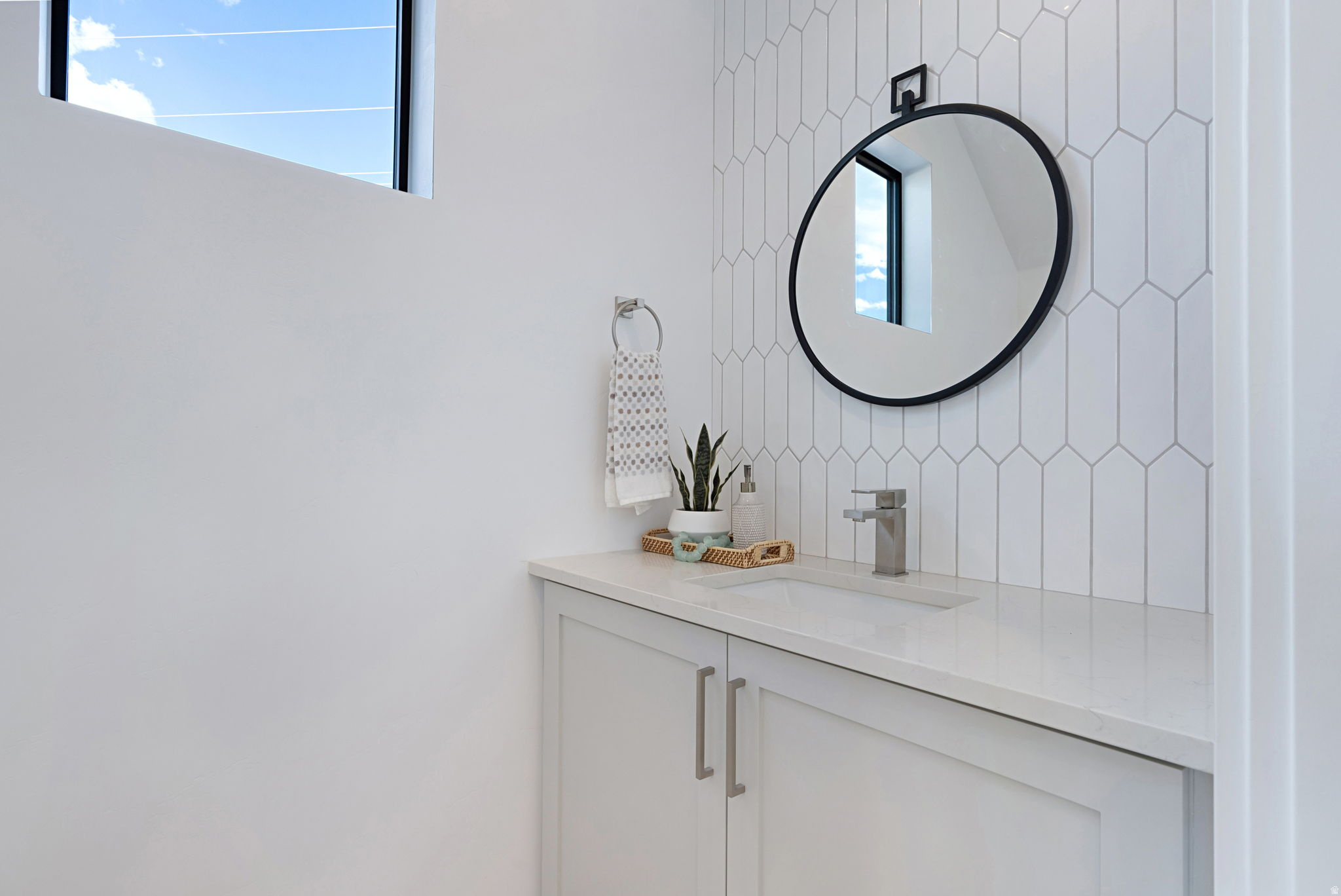 THE KIVAS AT CATORI CANYON - Residential