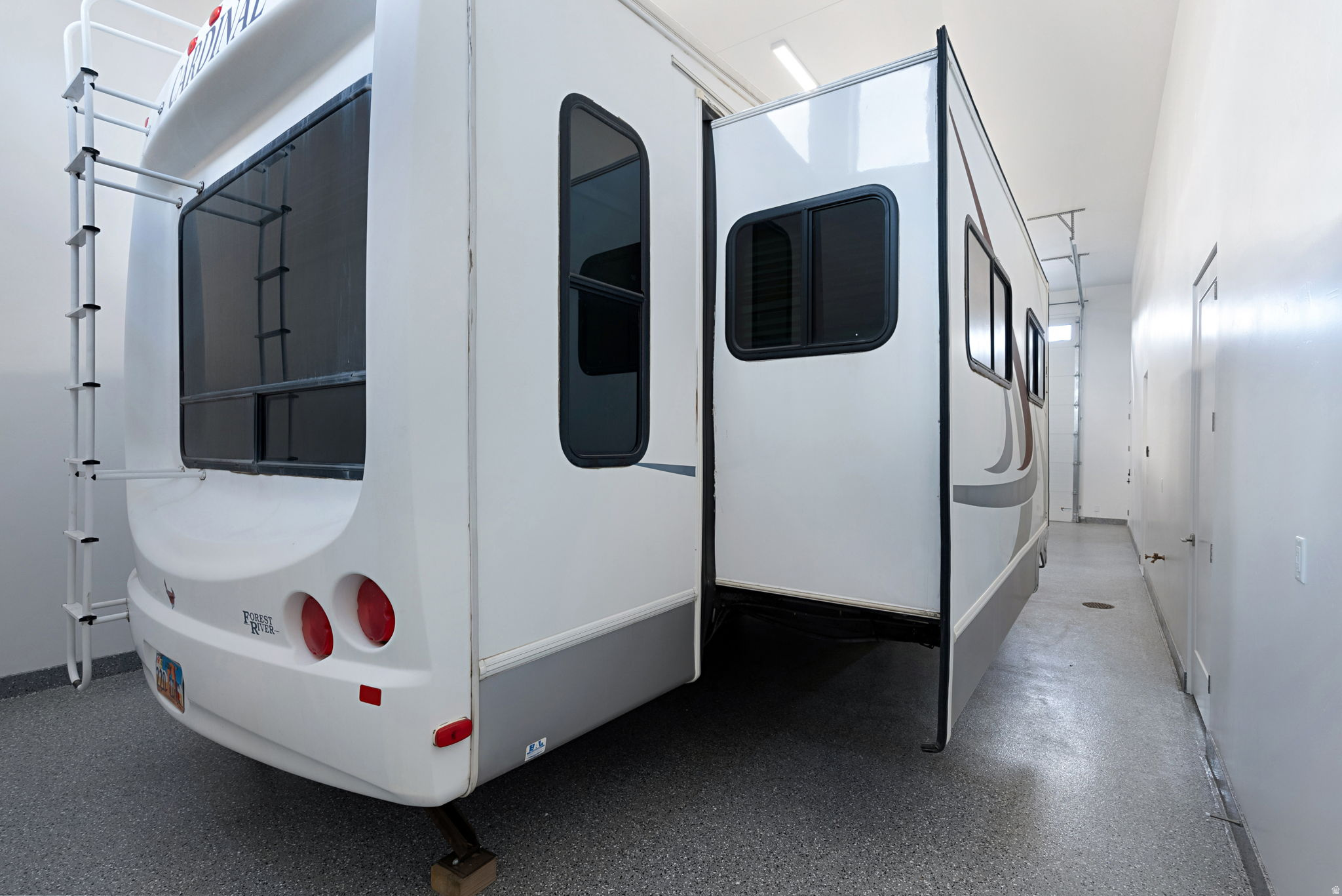 THE KIVAS AT CATORI CANYON - Residential