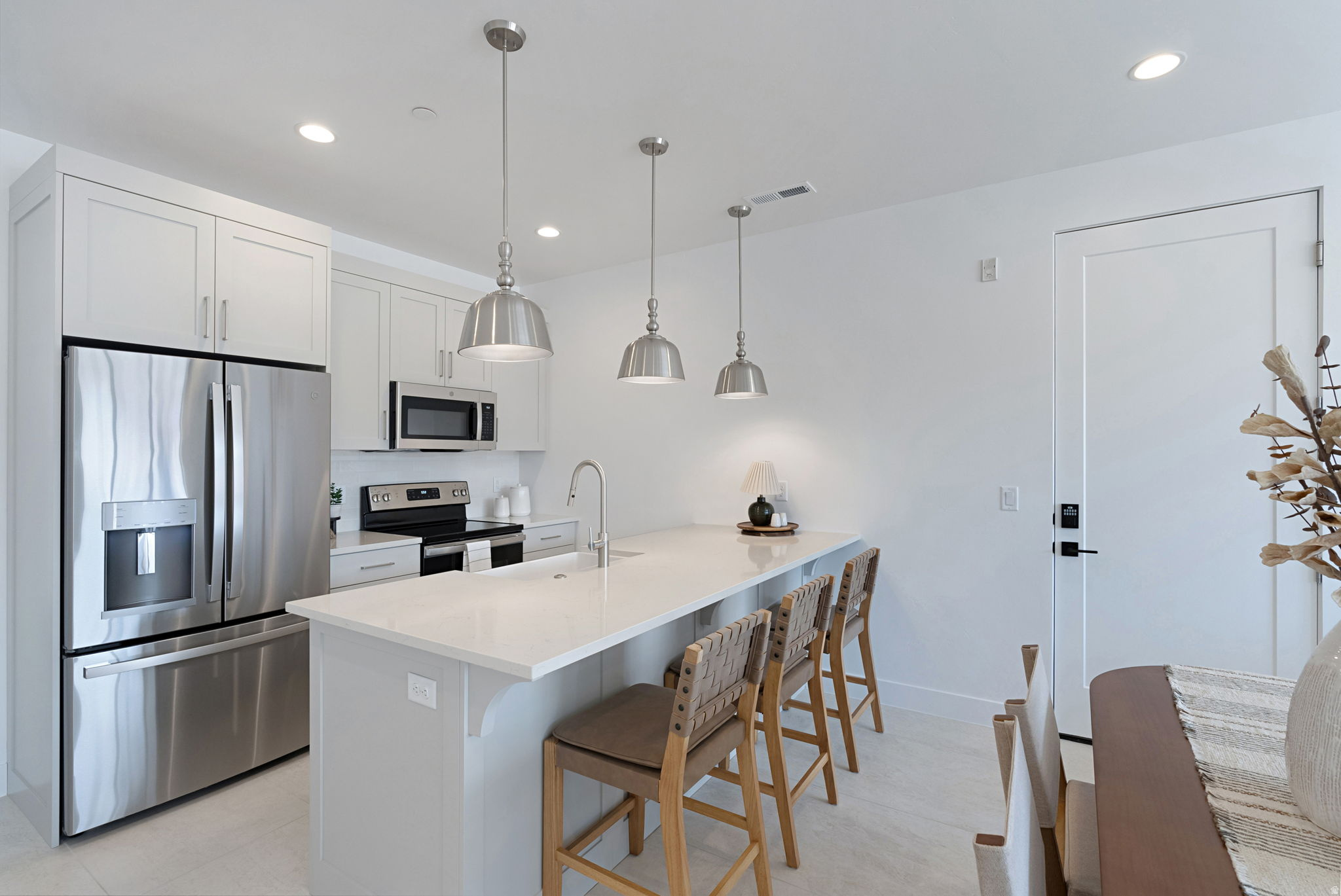 THE KIVAS AT CATORI CANYON - Residential